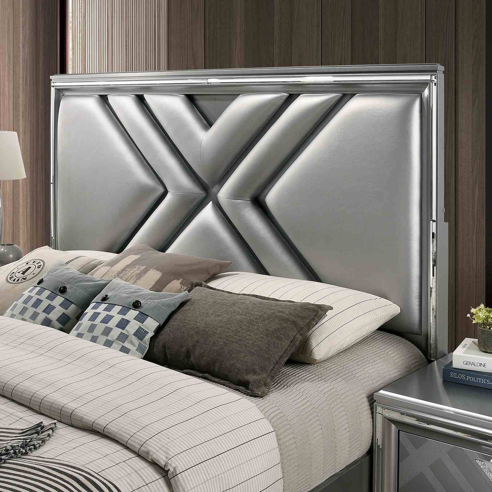 Emmeline 5 Pc. Queen Bedroom Set w/ 2NS - Image 2