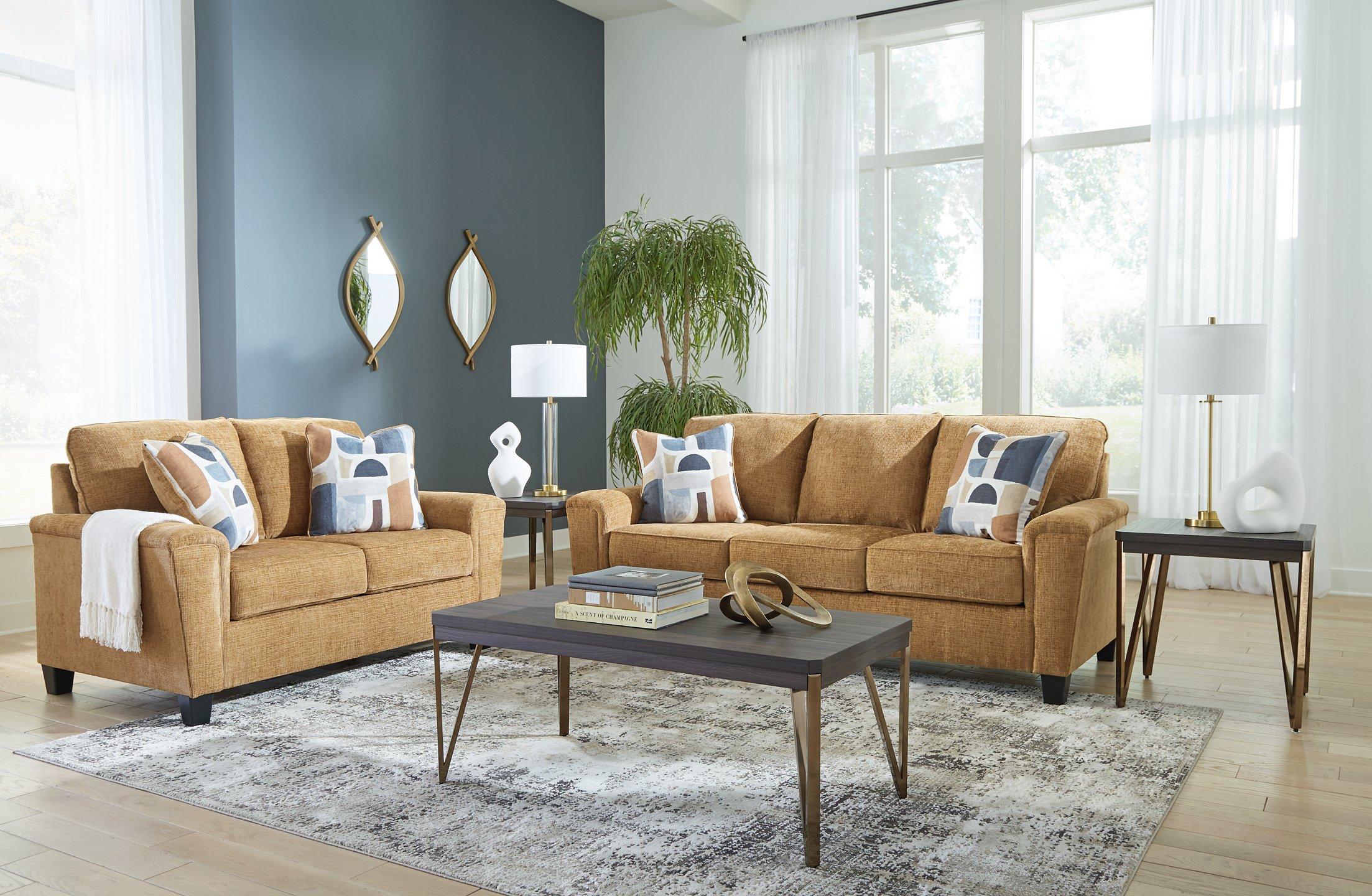 Erinslane Living Room Set - Image 3