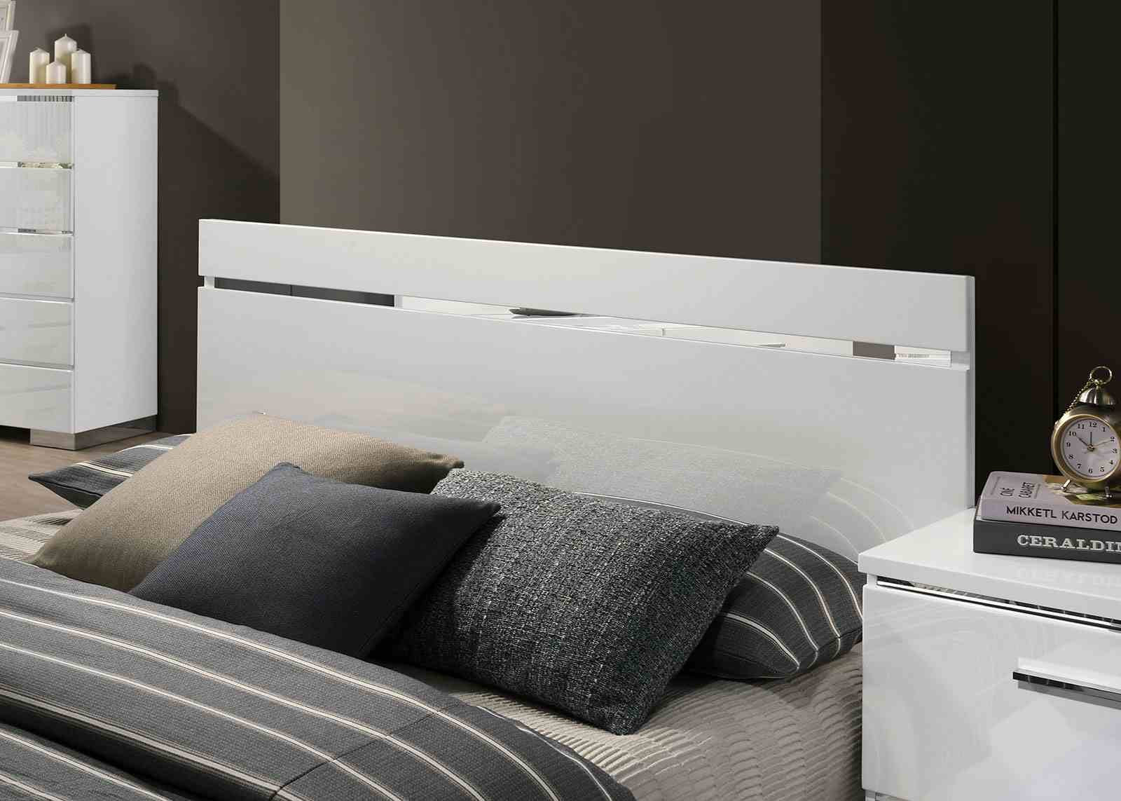 Erlach E.King Bed, White/Chrome - Image 2