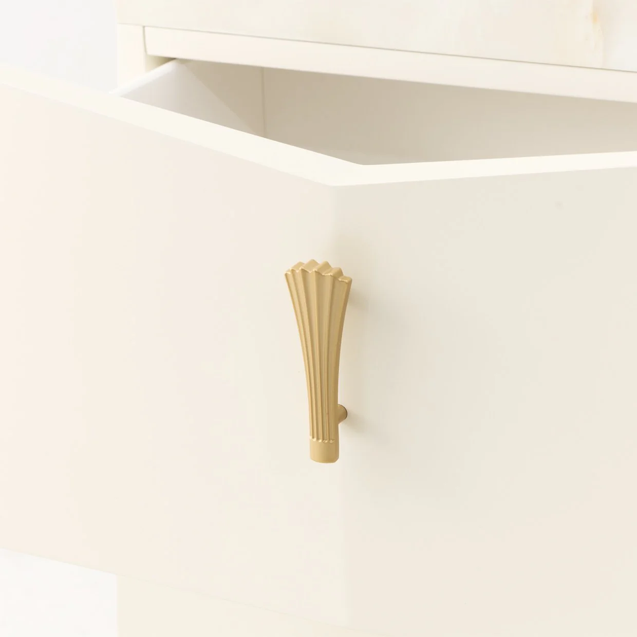 Fantosini Dresser - Creamy Pearl - Image 5