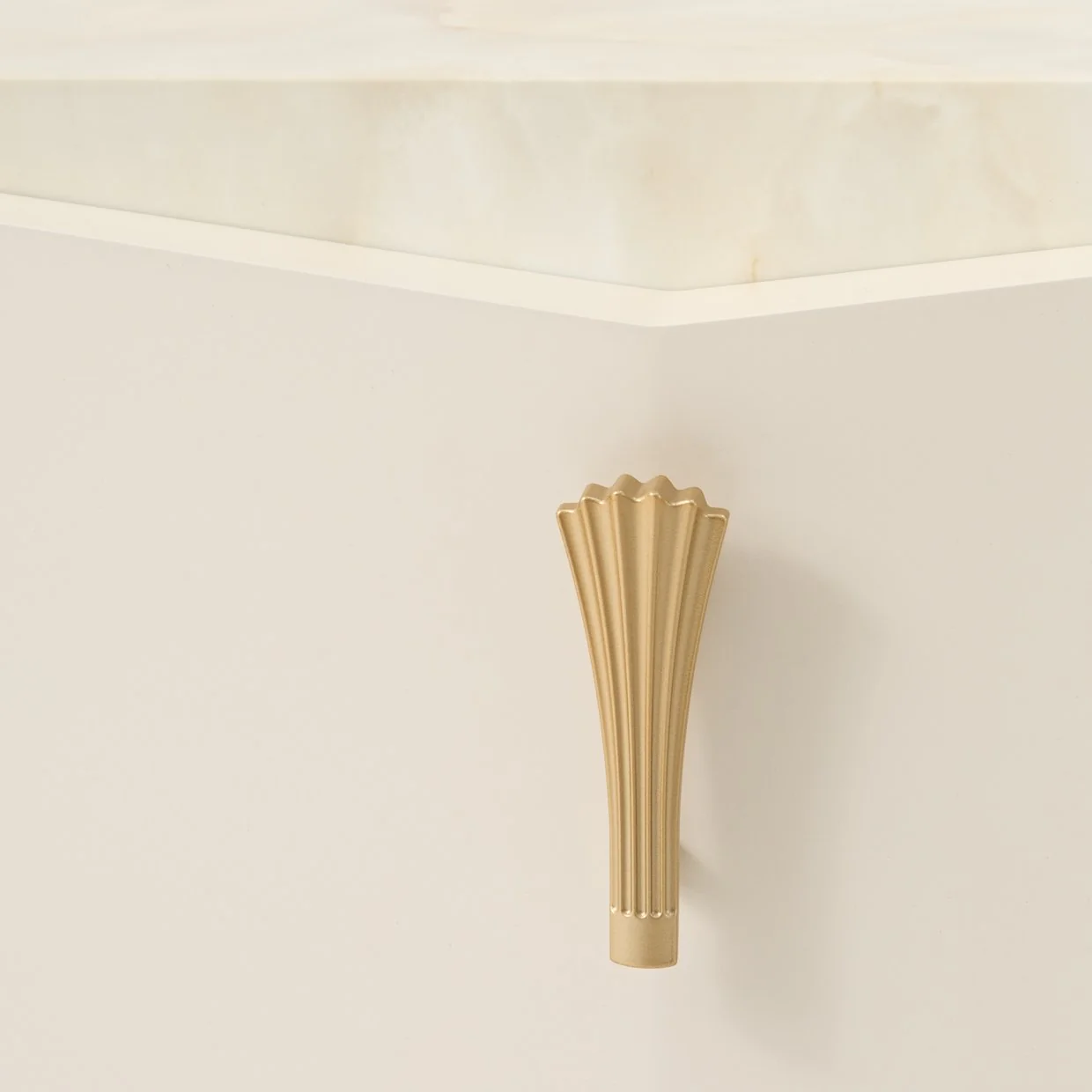Fantosini Nightstand - Creamy Pearl - Image 14