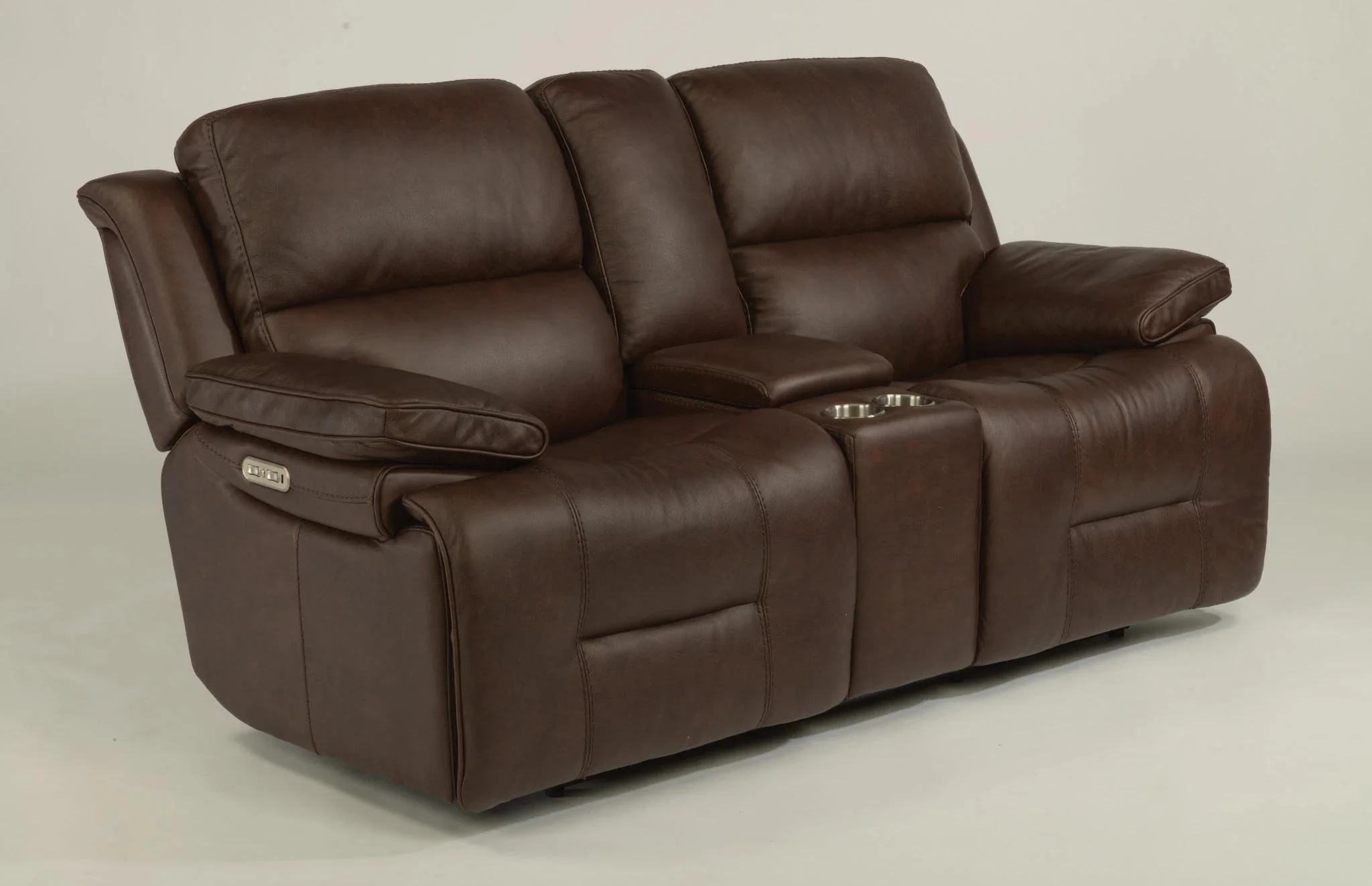 Flexsteel Latitudes Apollo Leather Power Reclining Loveseat w/Console and Power Headrests in Brown - Image 2