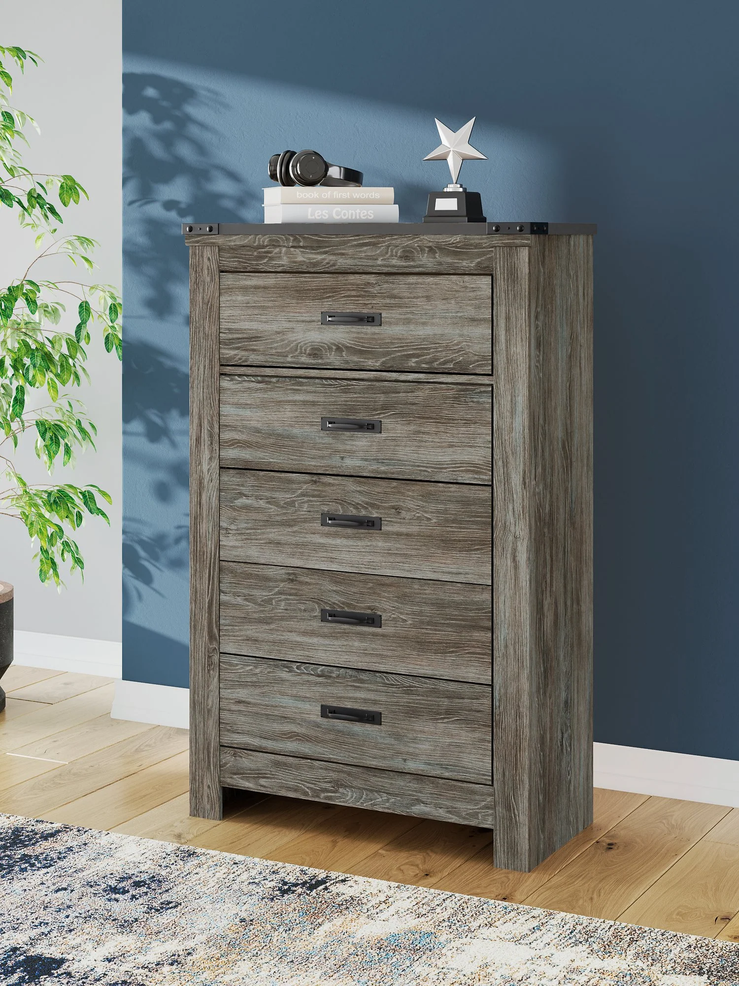 Frandern Chest of Drawers - Image 2