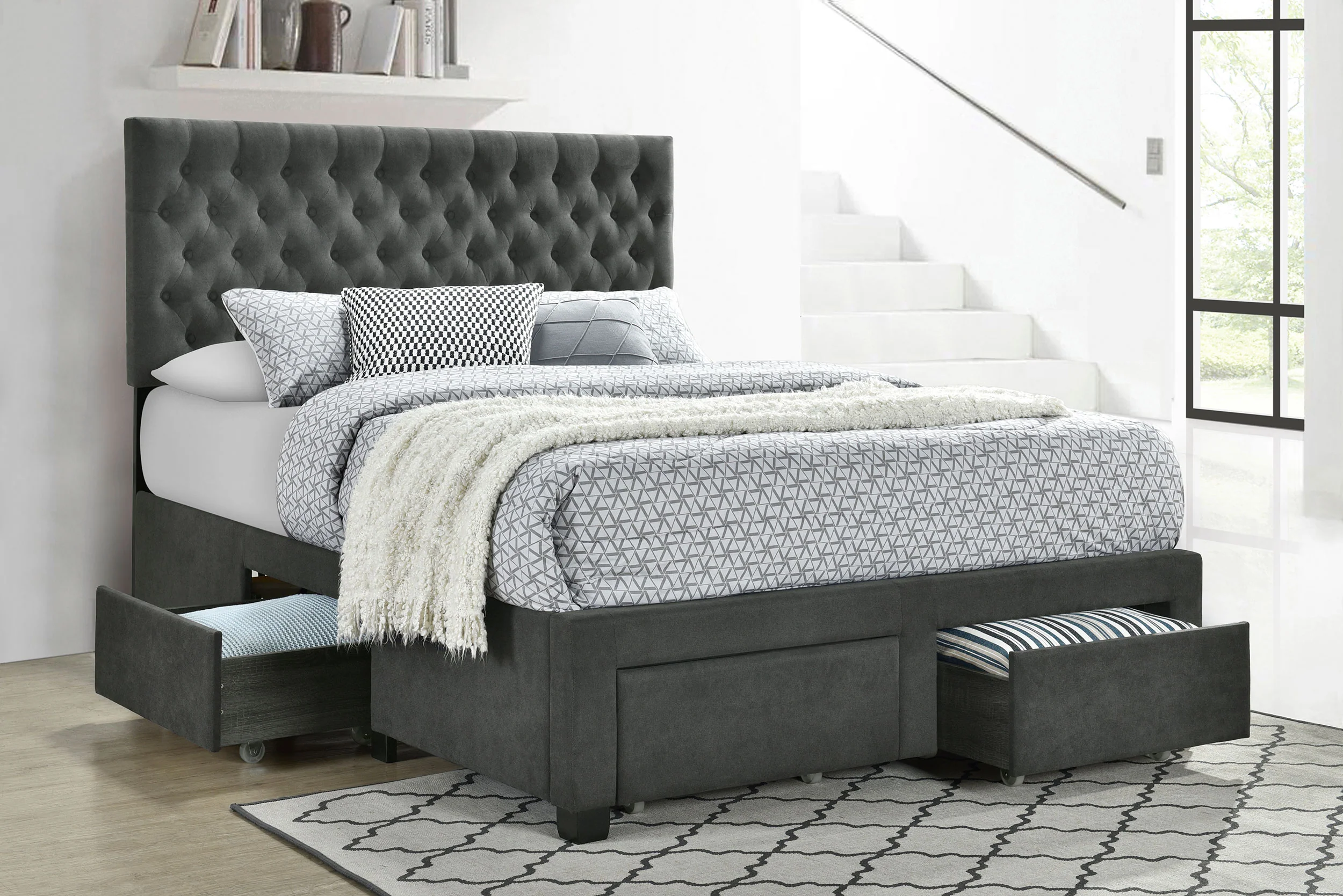 Soledad Panel Platform Storage Bed - Image 2