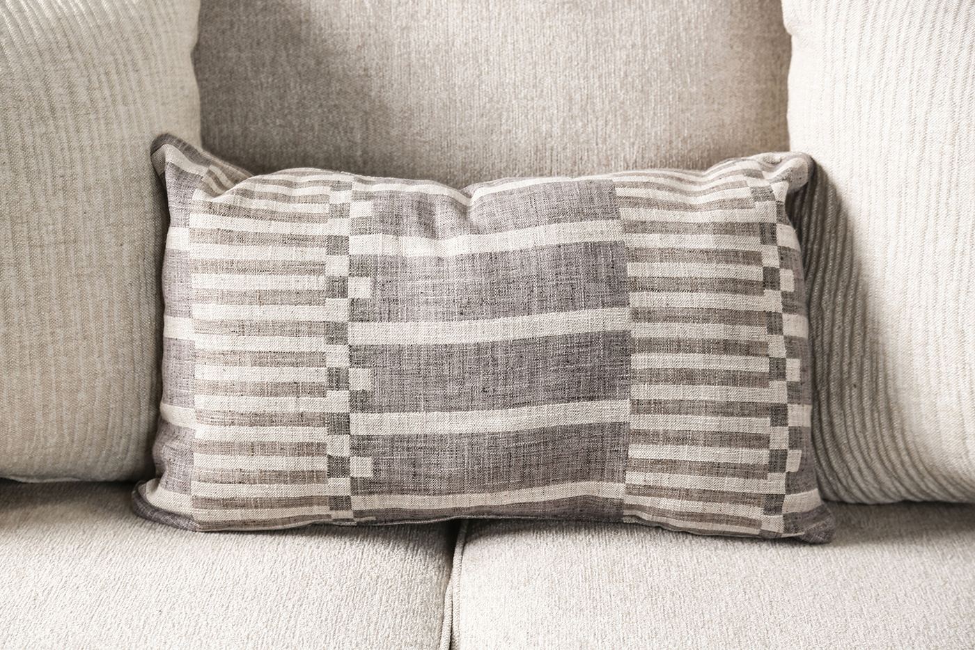 Gervais Loveseat - Image 7