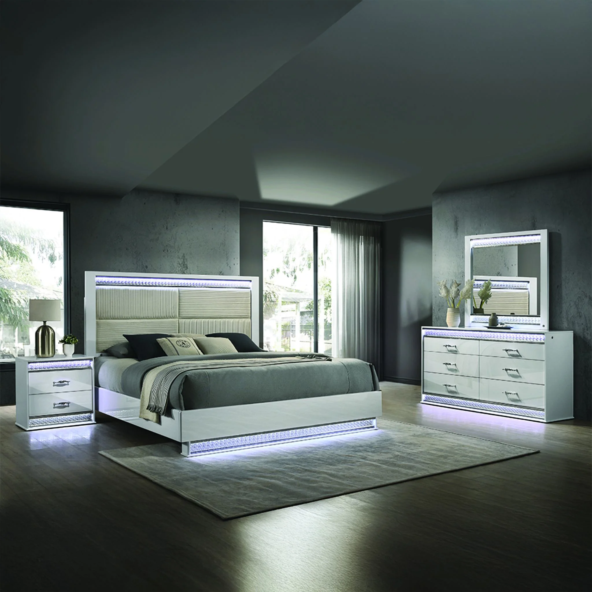 Glam King 4PC Bedroom Set - Image 16