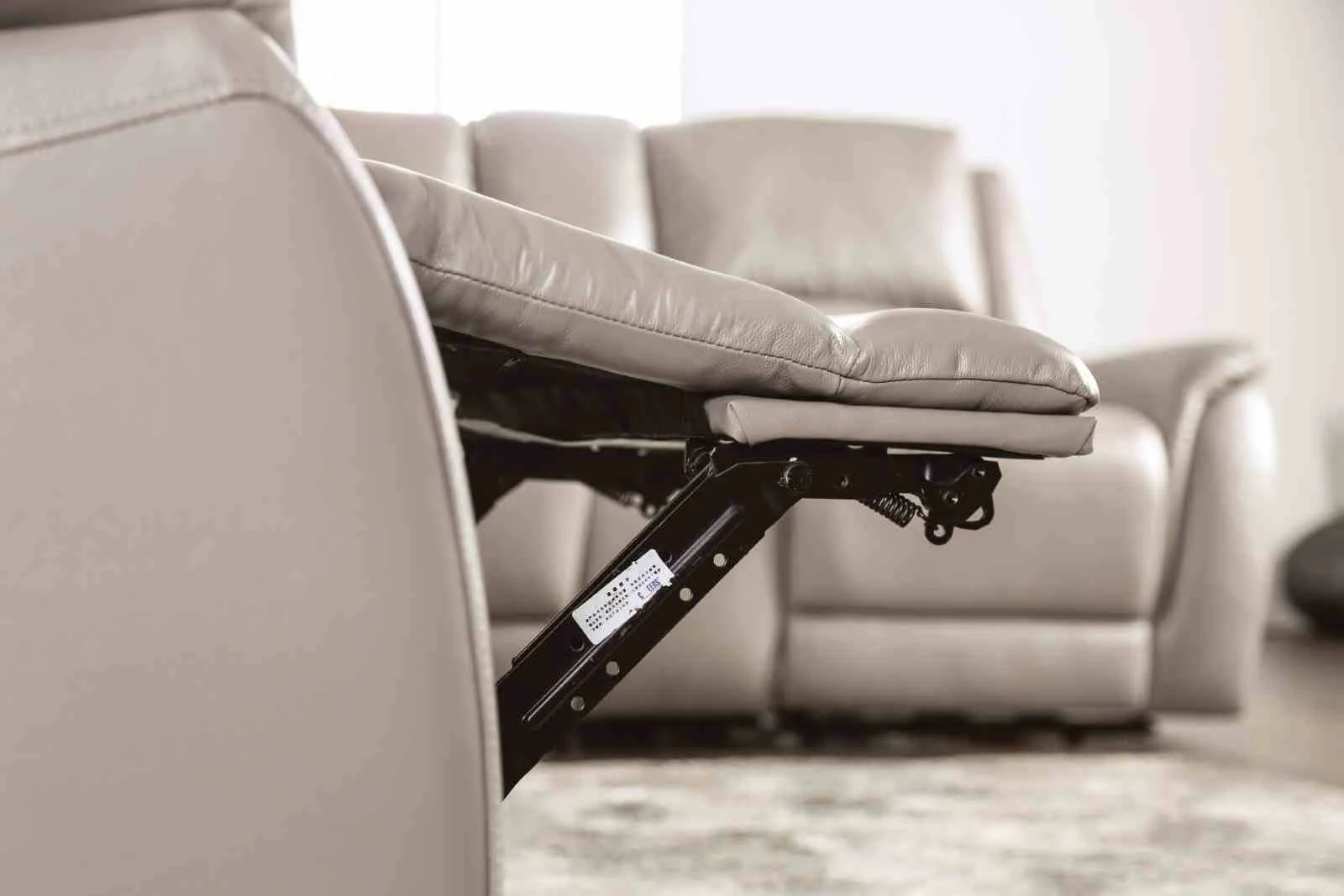 Gorgius Power Sofa, Light Gray - Image 4