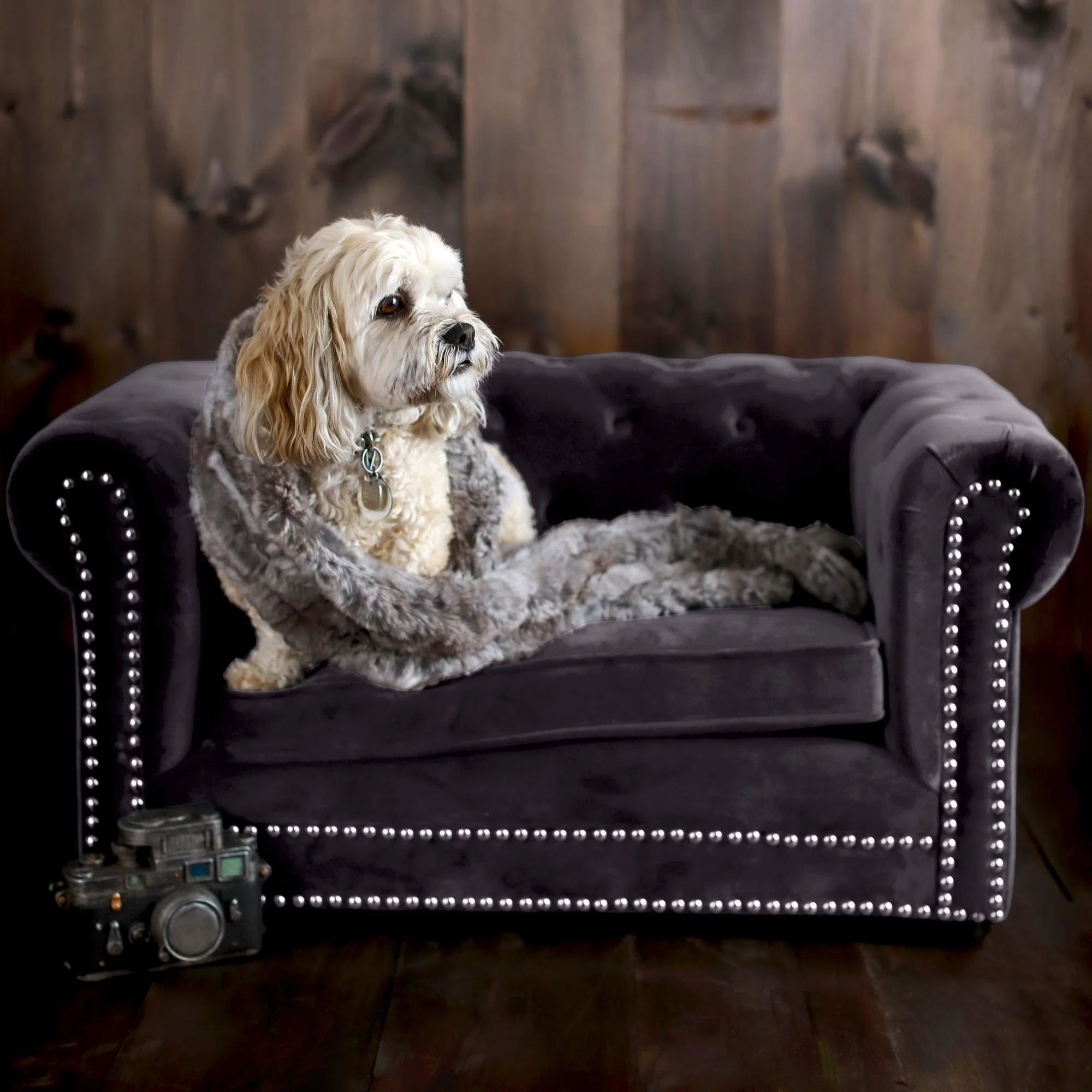 Husky Grey Pet Bed - Image 2