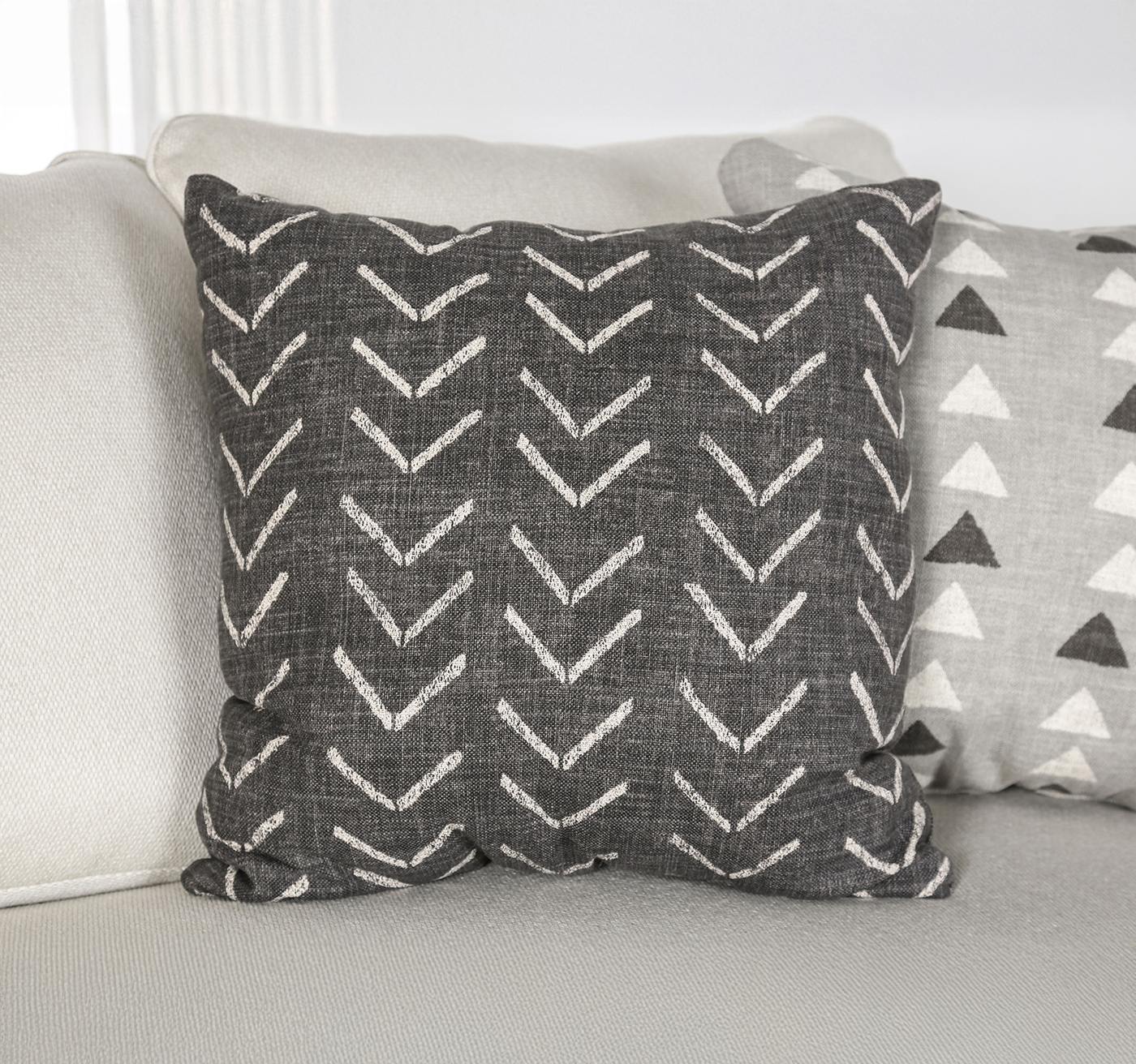 Hyde Park Sofa+Loveseat - Image 5