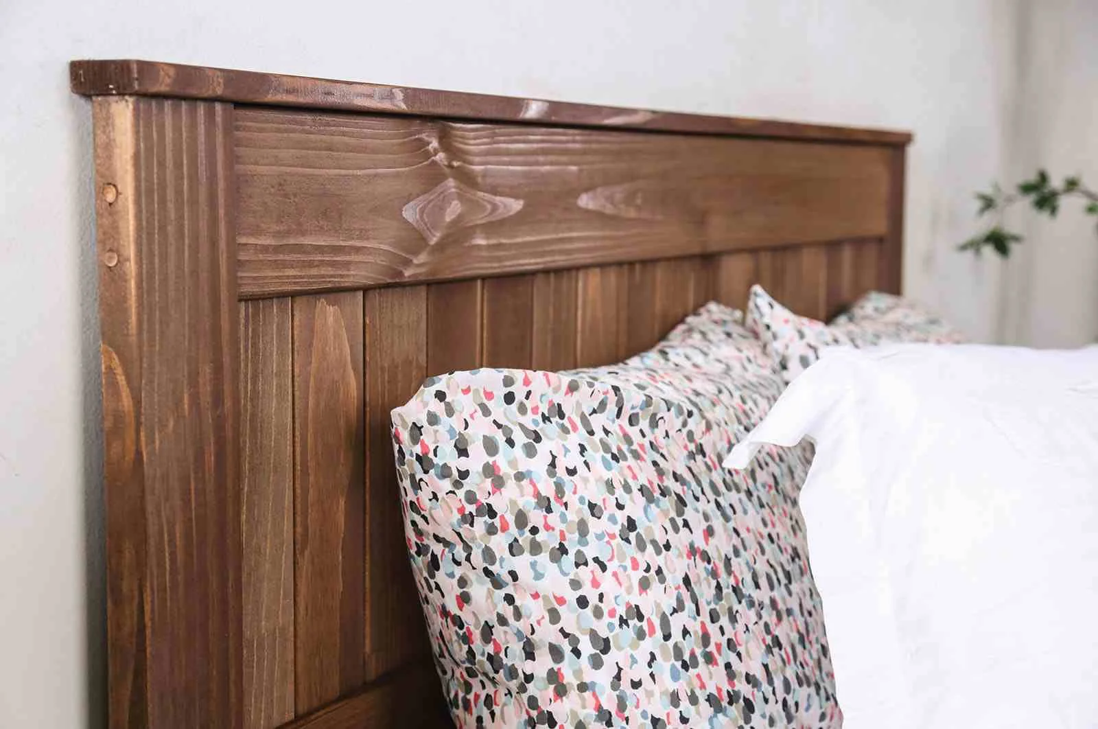 Ila Twin Headboard, Mahogany - Image 3