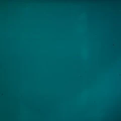 Inisland Vase - Image 4