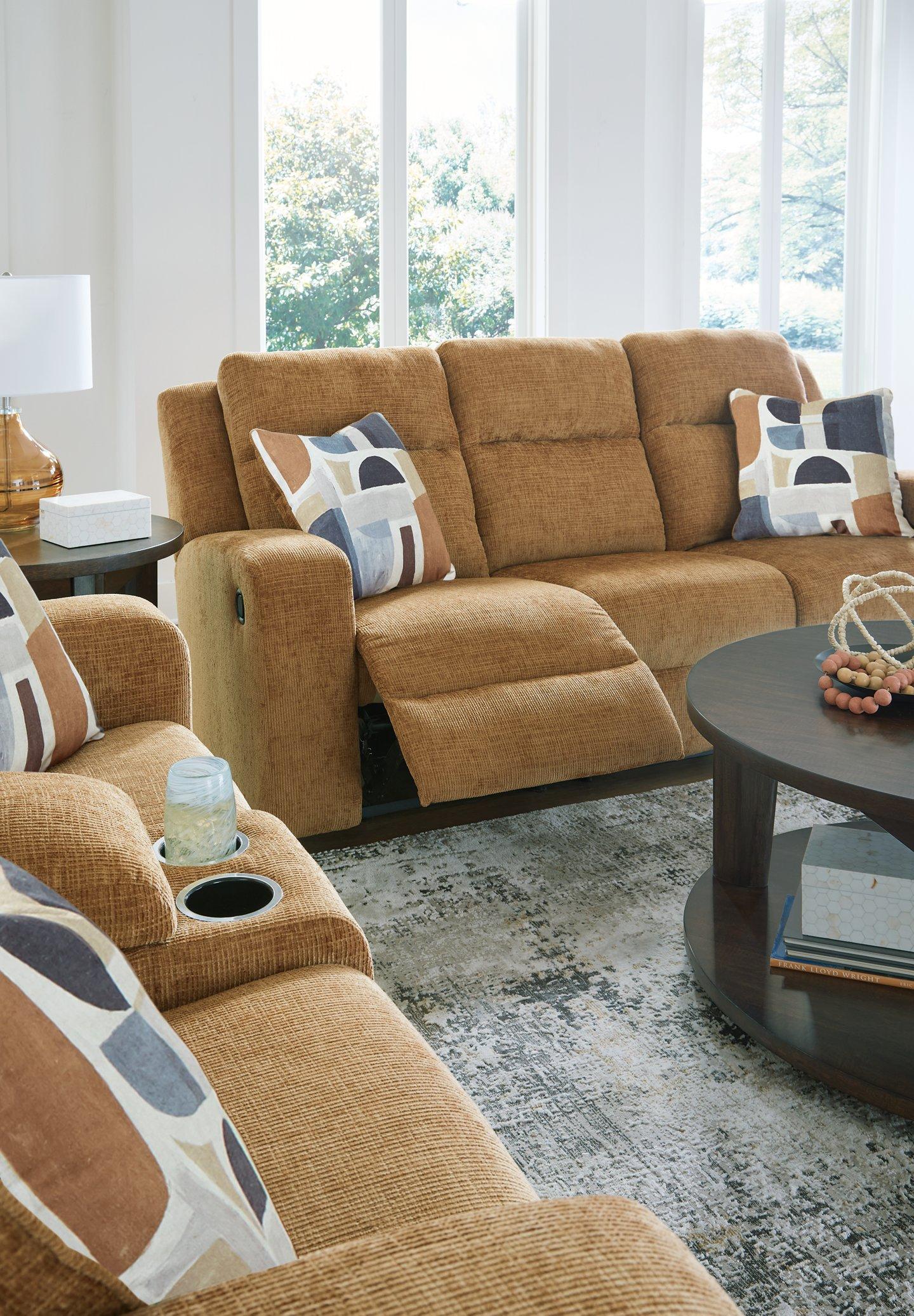 Kanlow Living Room Set - Image 6