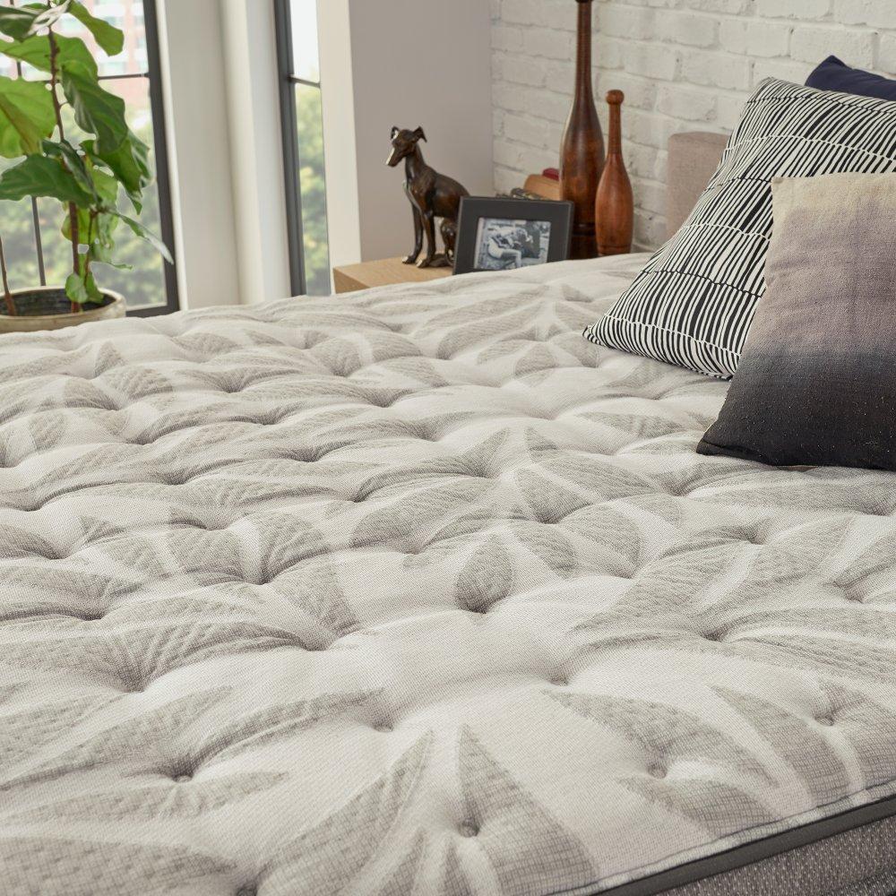 Kenaston II Innerspring Mattress - Image 14