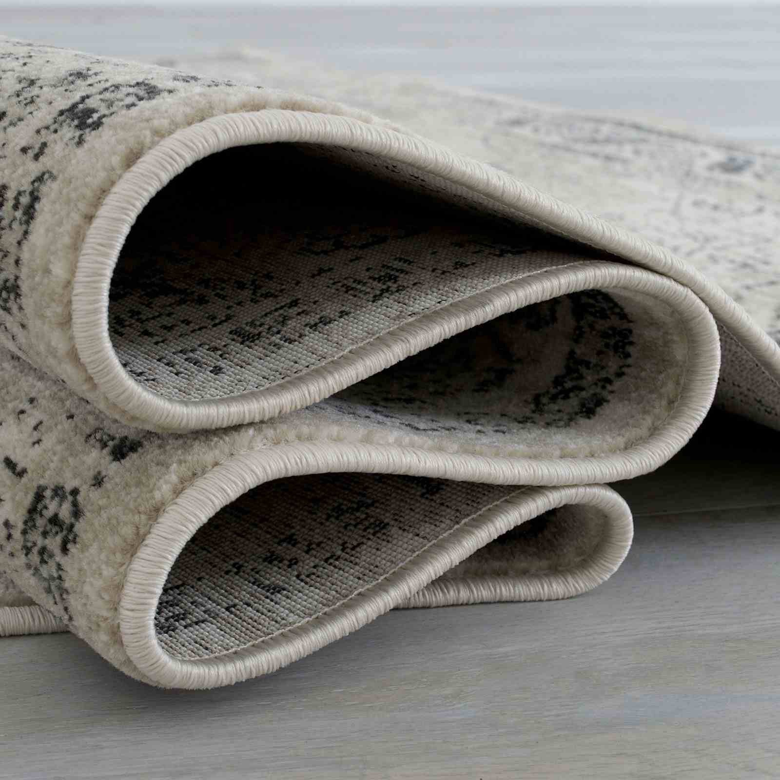 Kozlu 5' X 7' Area Rug - Image 3