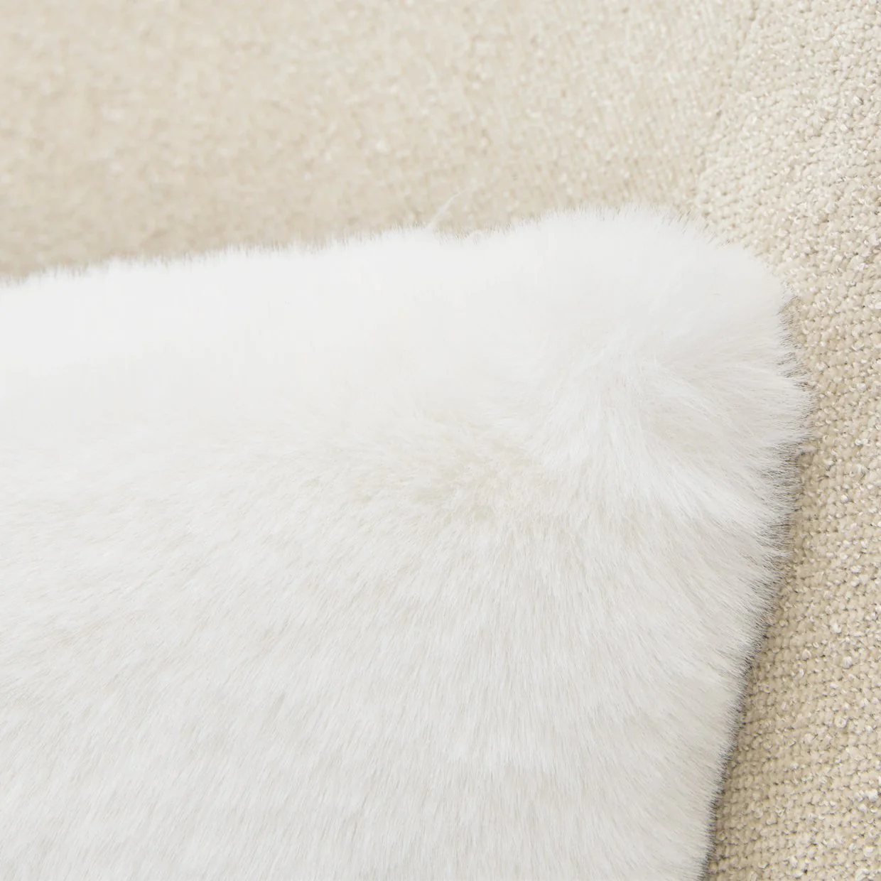 La Marisia Chenille Chaise - Tranquil/Light Champagne - Image 11