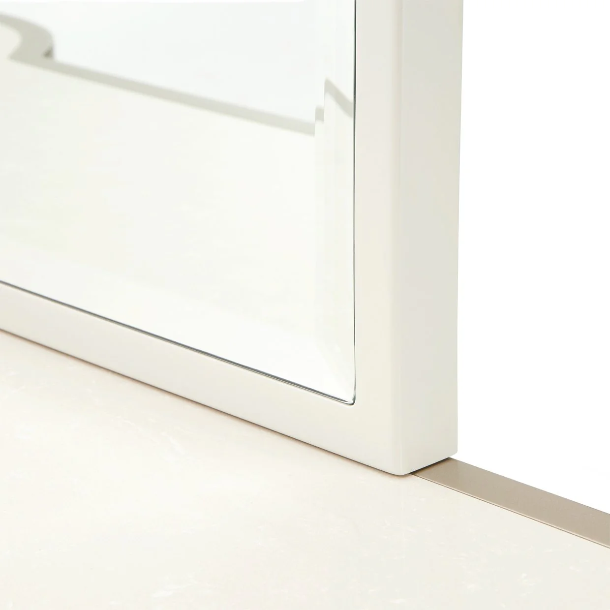 La Marisia Dresser Mirror - Creamy Pearl - Image 4