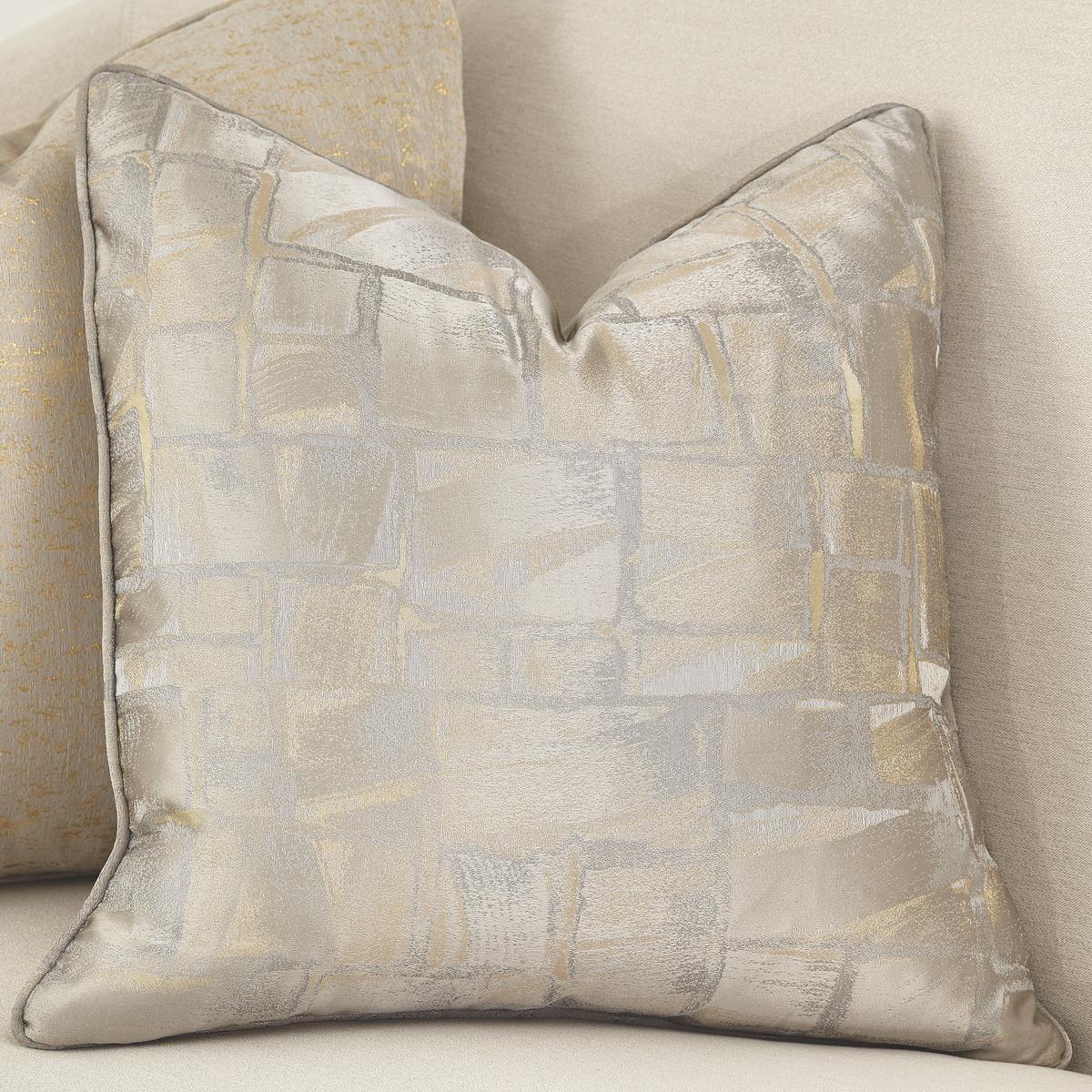 La Rachelle Sofa - Icicle/Champagne - Image 8