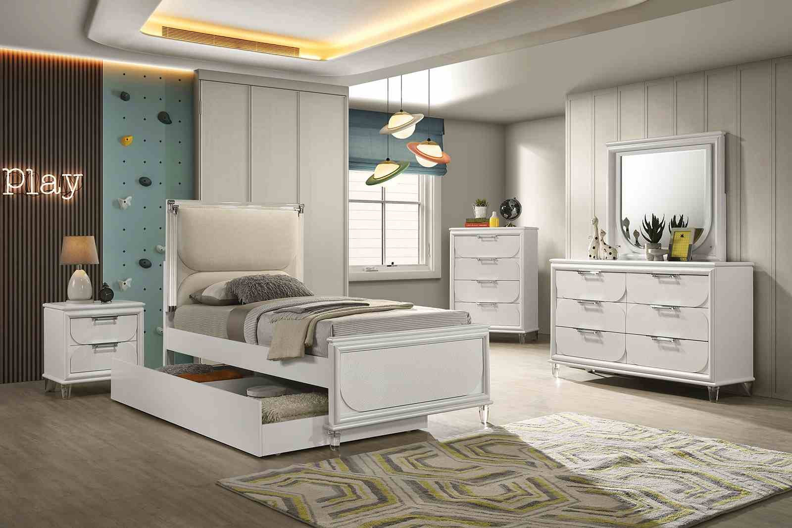Lareina Nightstand, Pearl White - Image 2