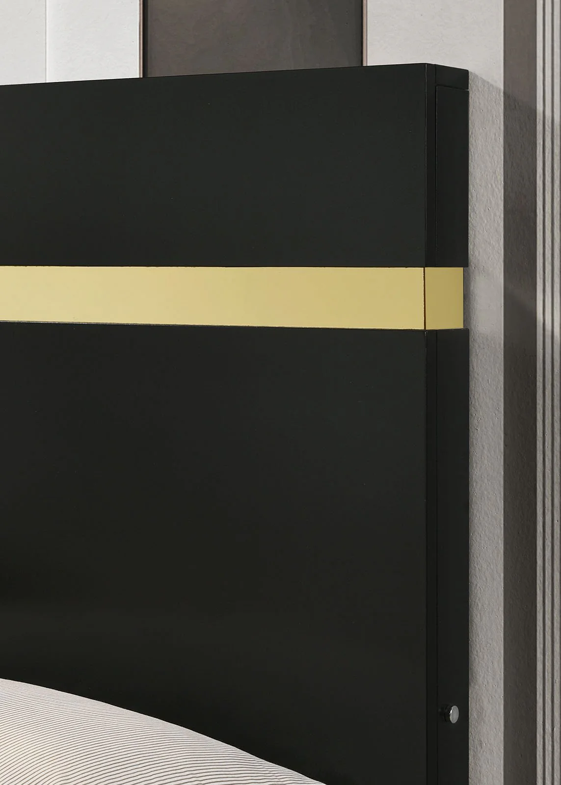 Lillestrom Twin Bed, Black/Gold - Image 5