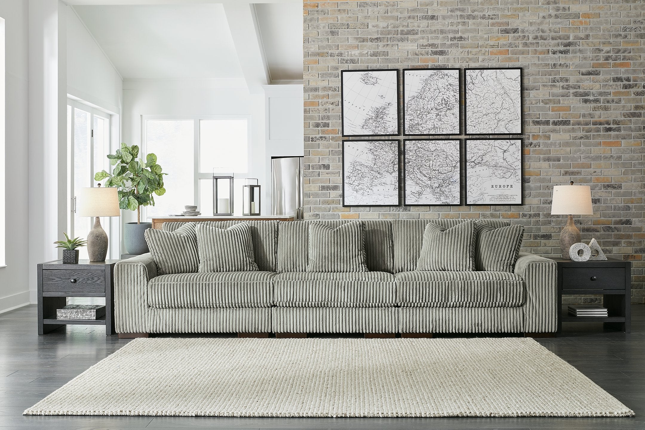 Lindyn Sectional Sofa - Image 43