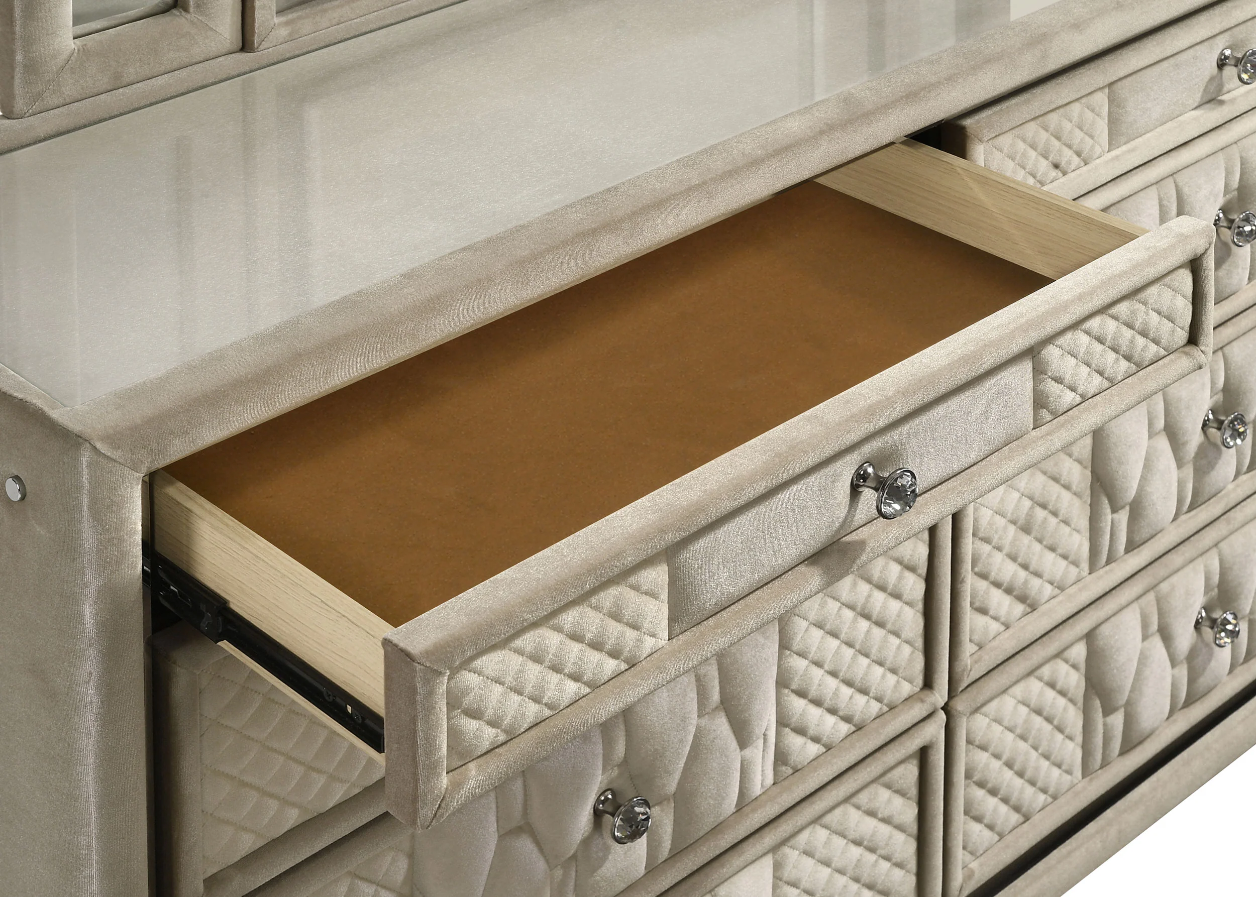 Lorient Bedroom Set - Image 12