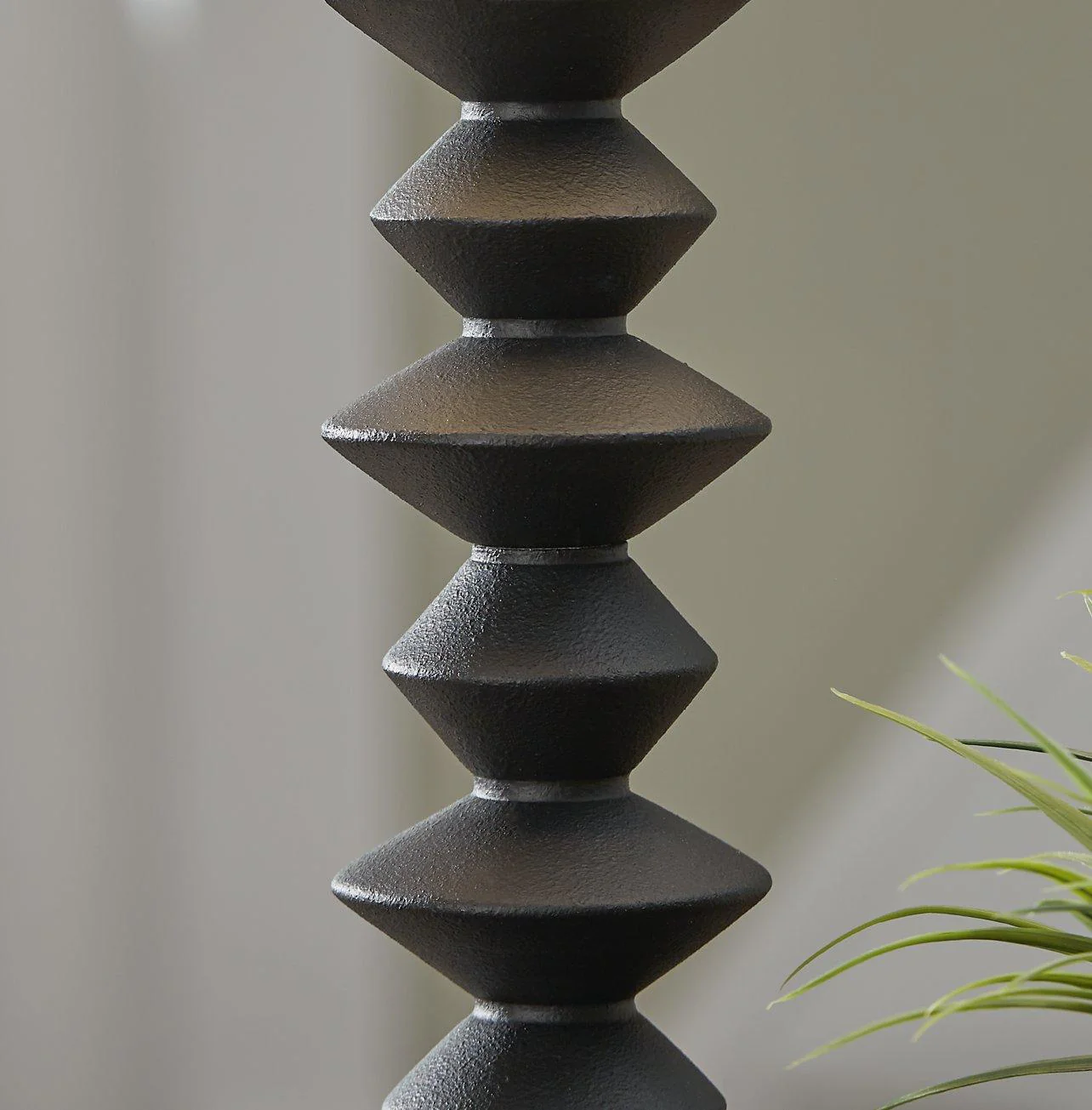 Luanndon Lamp Set - Image 6