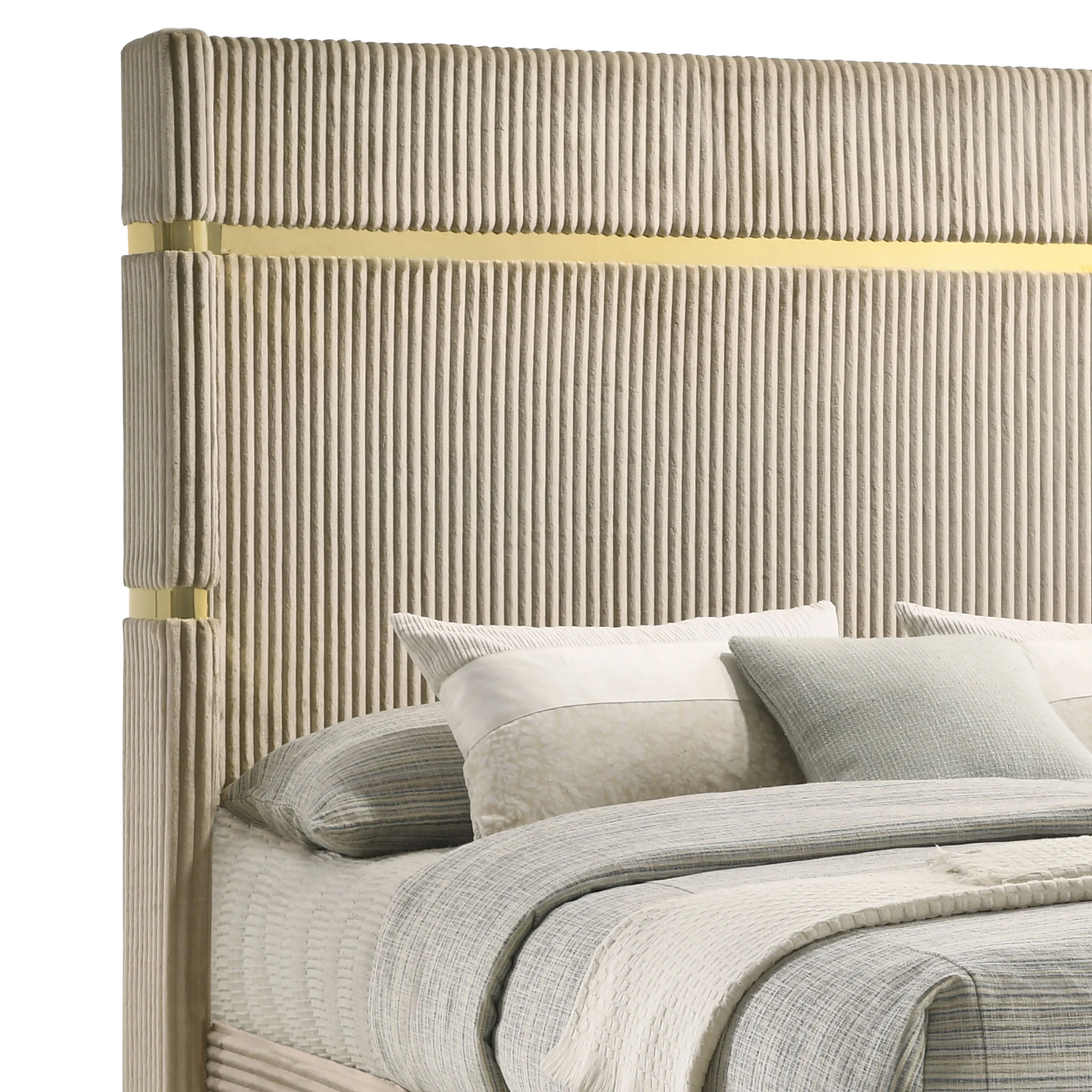 Lucia Wingback Bed - Image 19