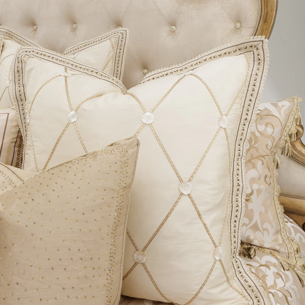 Luxembourg 13-Piece King Comforter Set - Crème - Image 7