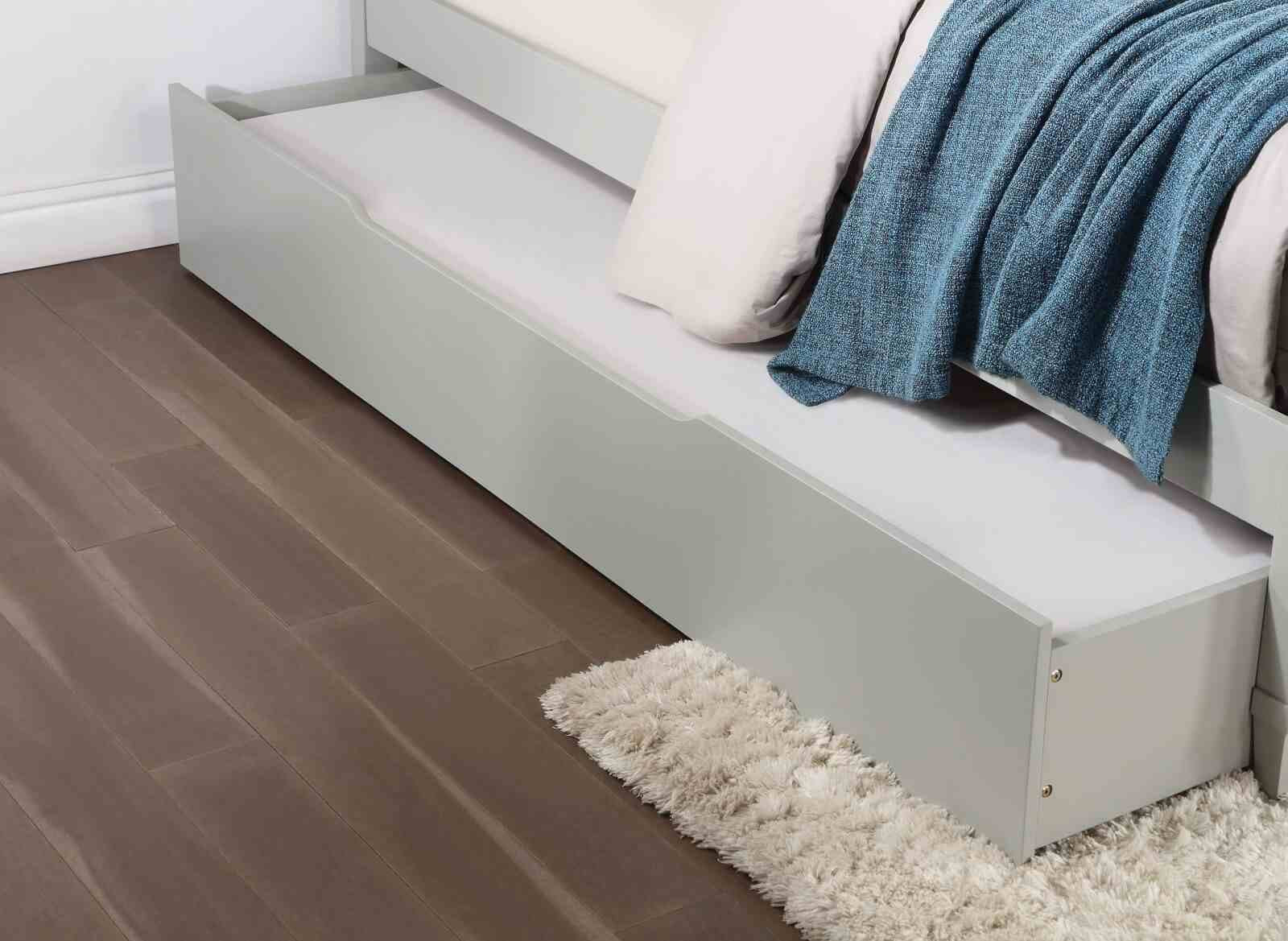 Lycorida 4 Pc. Twin Bedroom Set - Image 4