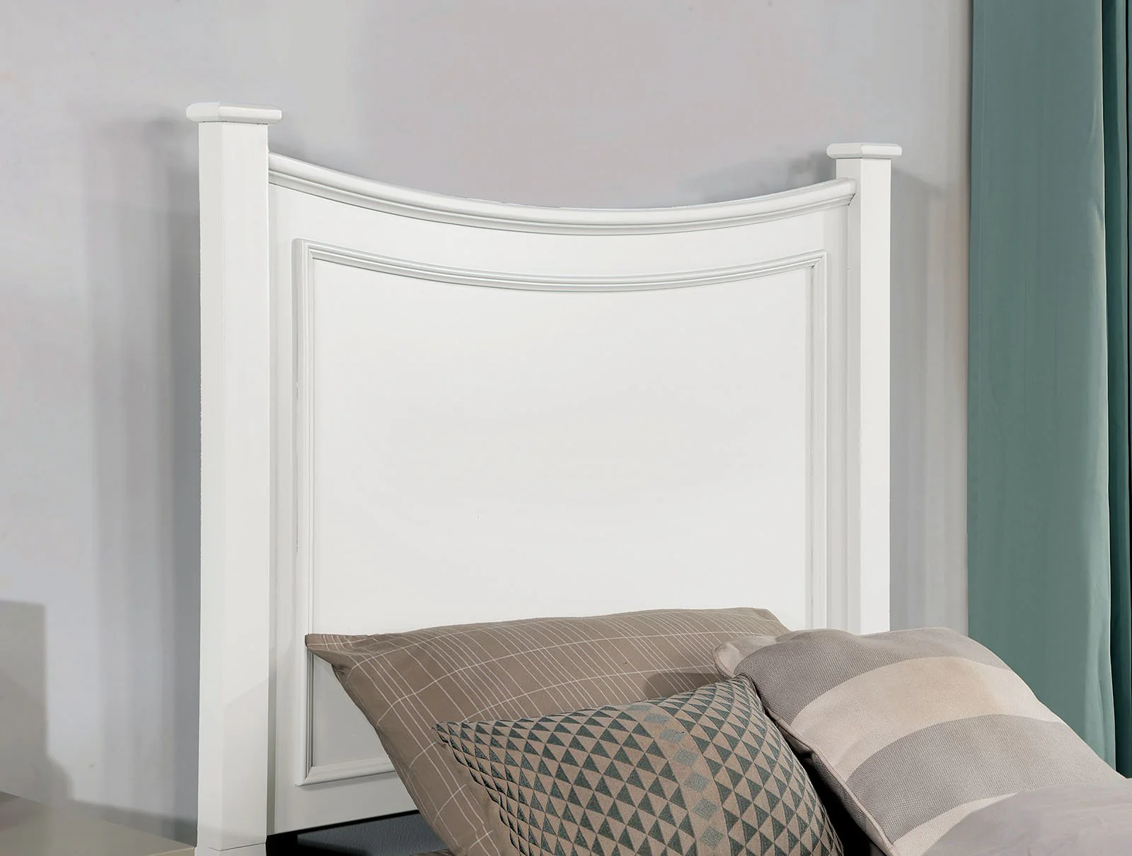Lycorida Twin Bed w/ Trundle, White - Image 2