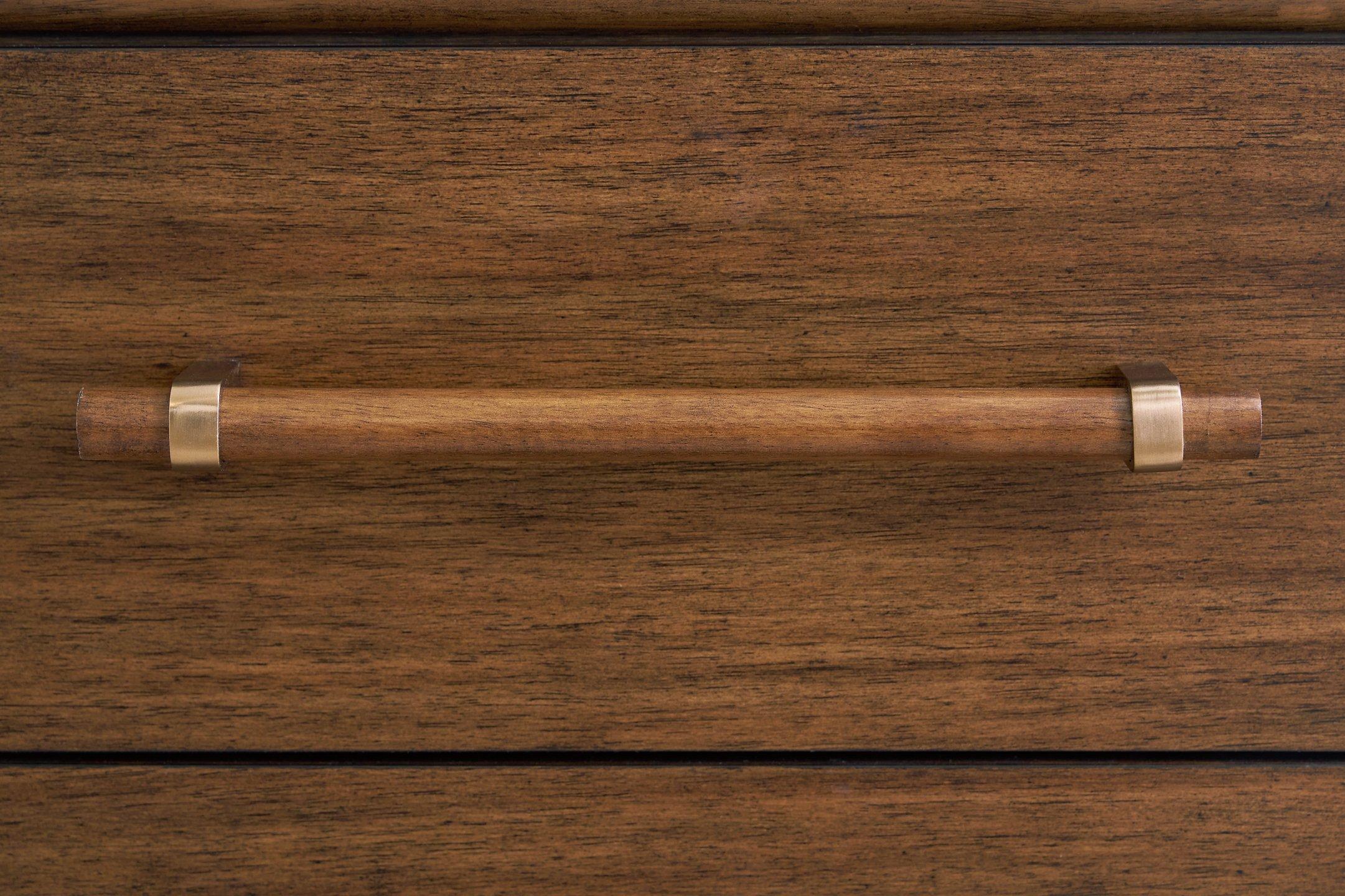 Lyncott Bedroom Set - Image 24