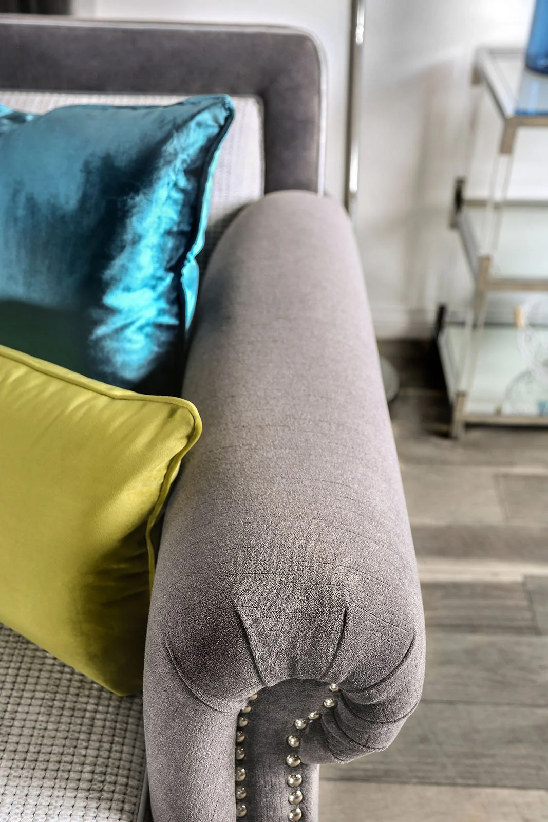 Mariella Sofa - Image 8