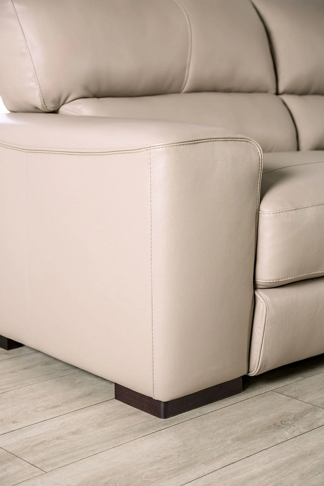 Marsicano Loveseat, Taupe - Image 5