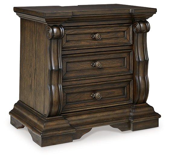 Maylee Bedroom Set - Image 17