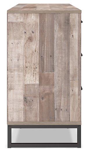Neilsville Dresser - Image 17