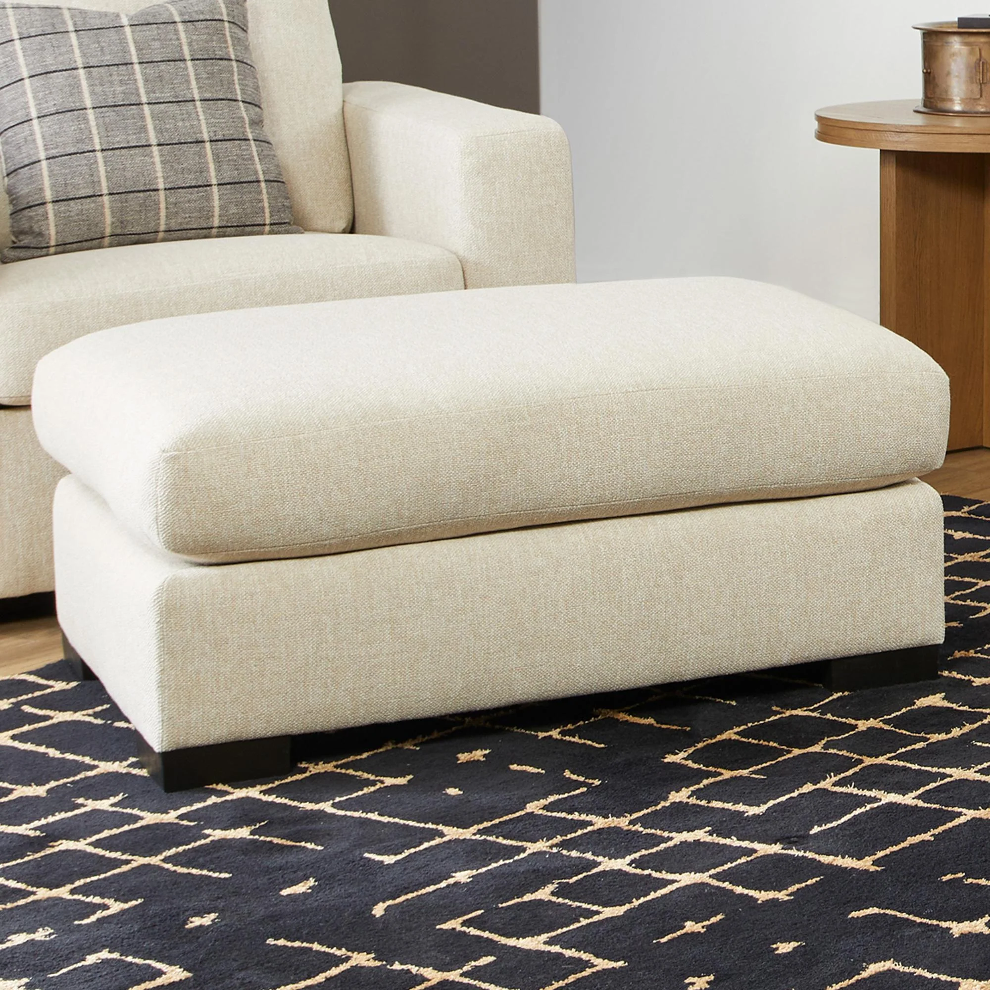 Noah 0800-08 Ottoman - Image 2