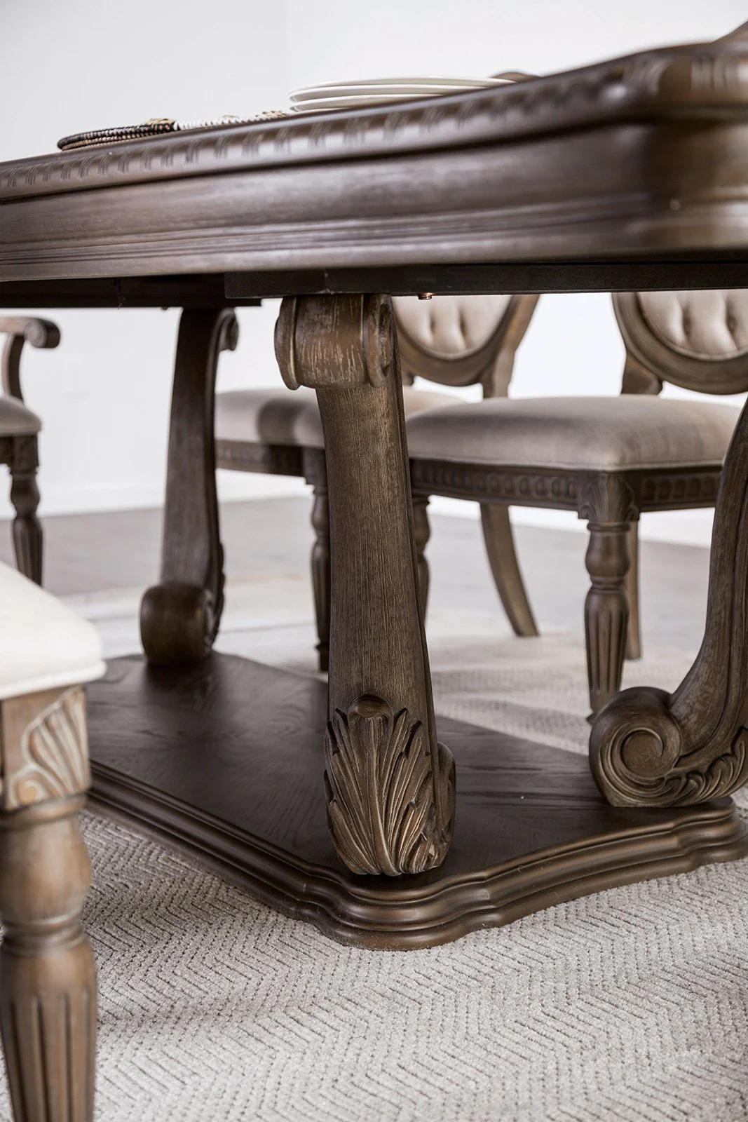 Oakham 9 Pc. Dining Table Set (2AC+6SC) - Image 5