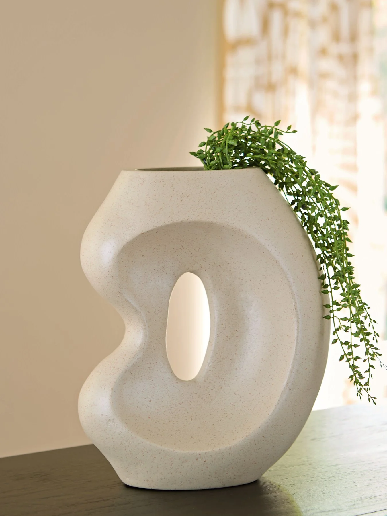 Odion Vase - Image 2
