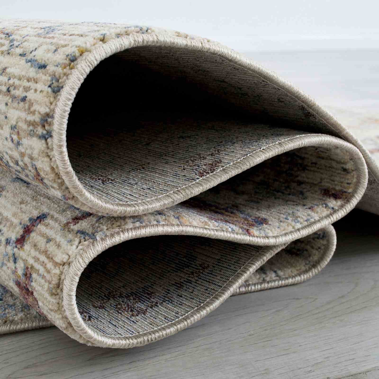 Payas 5' X 7' Area Rug - Image 3