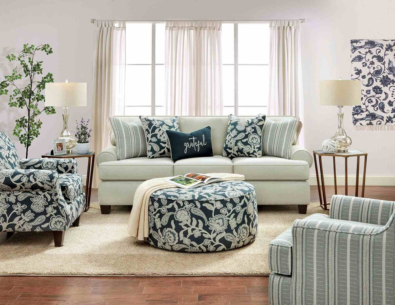 Porthcawl Accent Chair, Stripe - Image 2