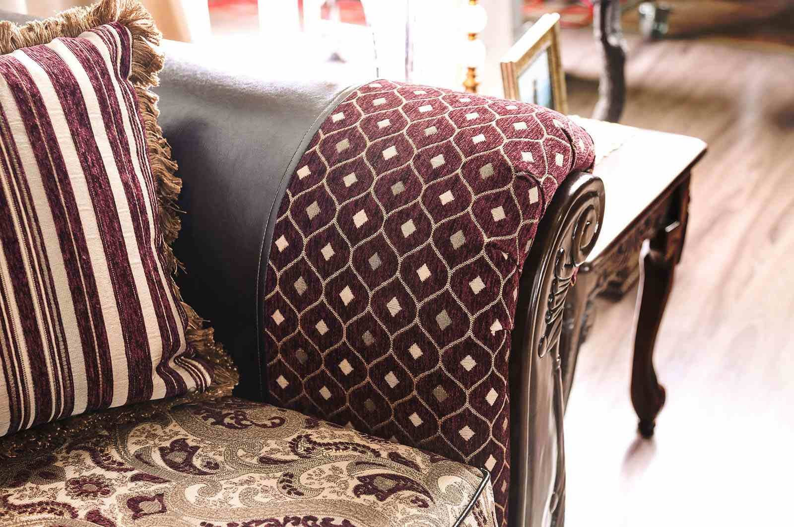 Quirino Sofa + Loveseat - Image 3