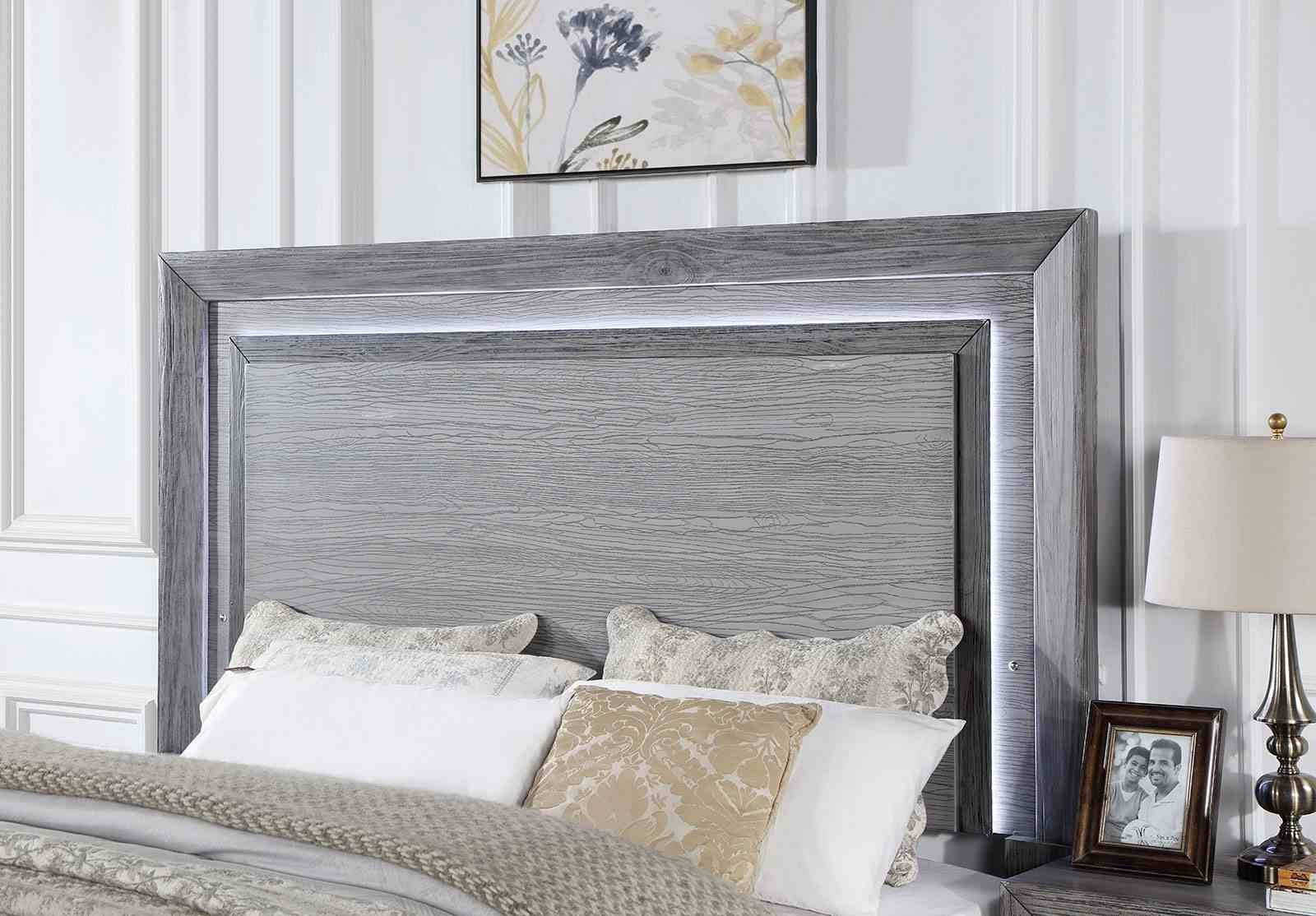 Raiden E.King Bed, Gray - Image 4