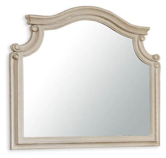 Realyn Dresser and Mirror - Image 13