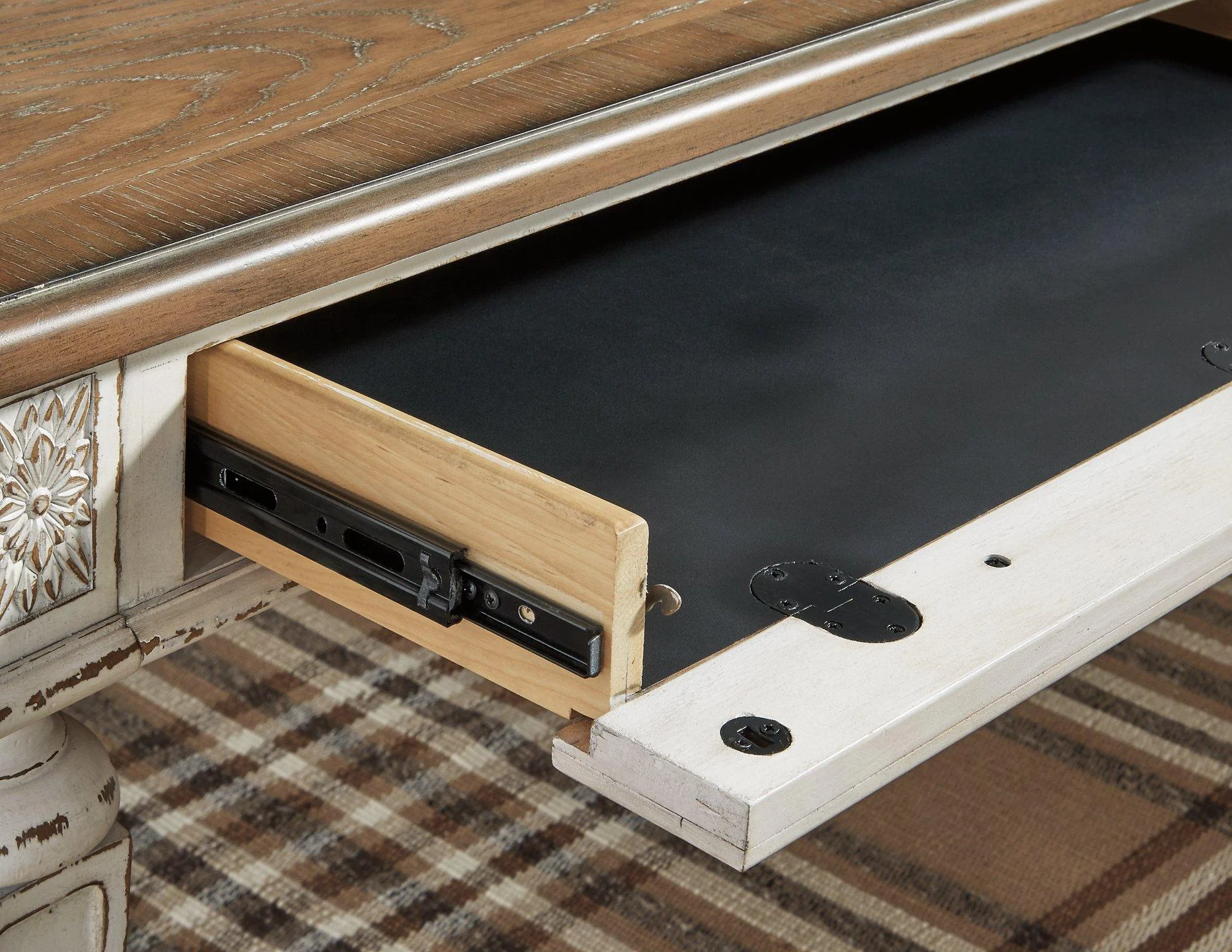 Realyn Home Office Set - Image 7