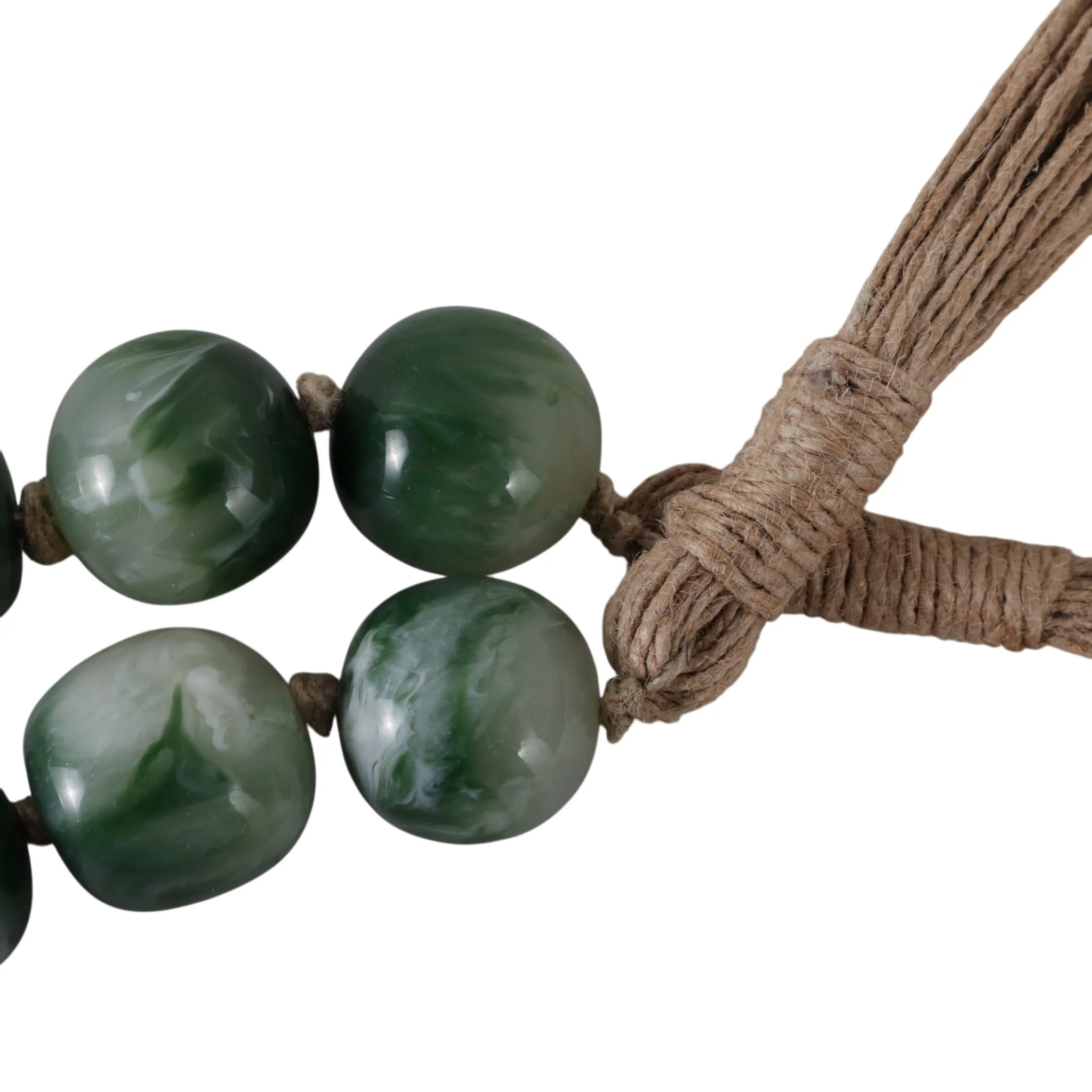 Resin, 36 X 1 Bead Garland, Green - Image 6