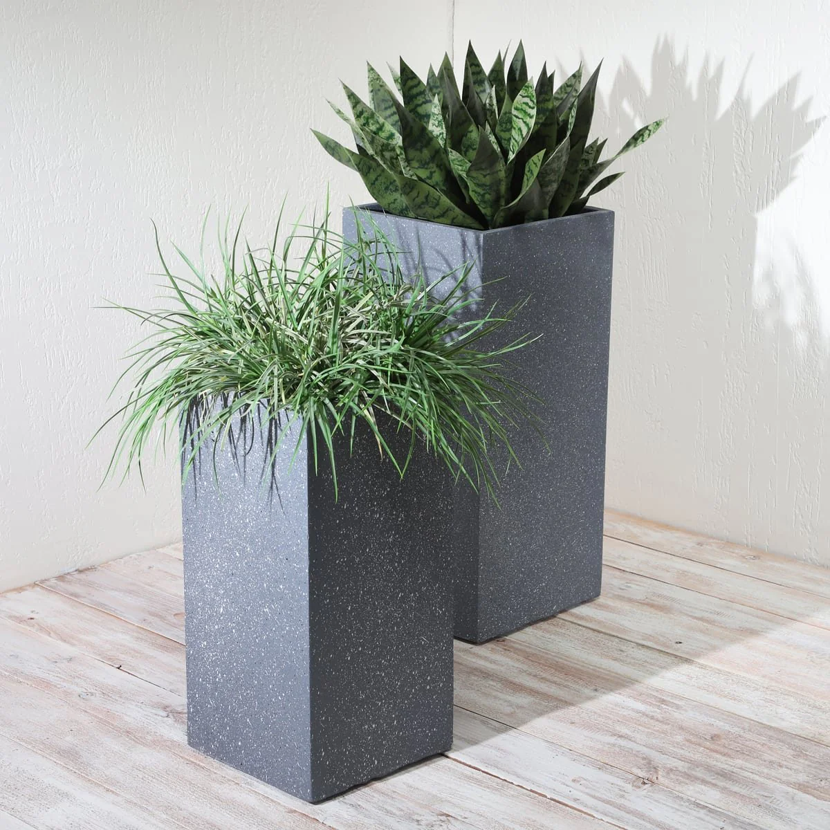 Resin, S/2 11/13"d Square Nested Planters, Dk Gray - Image 9