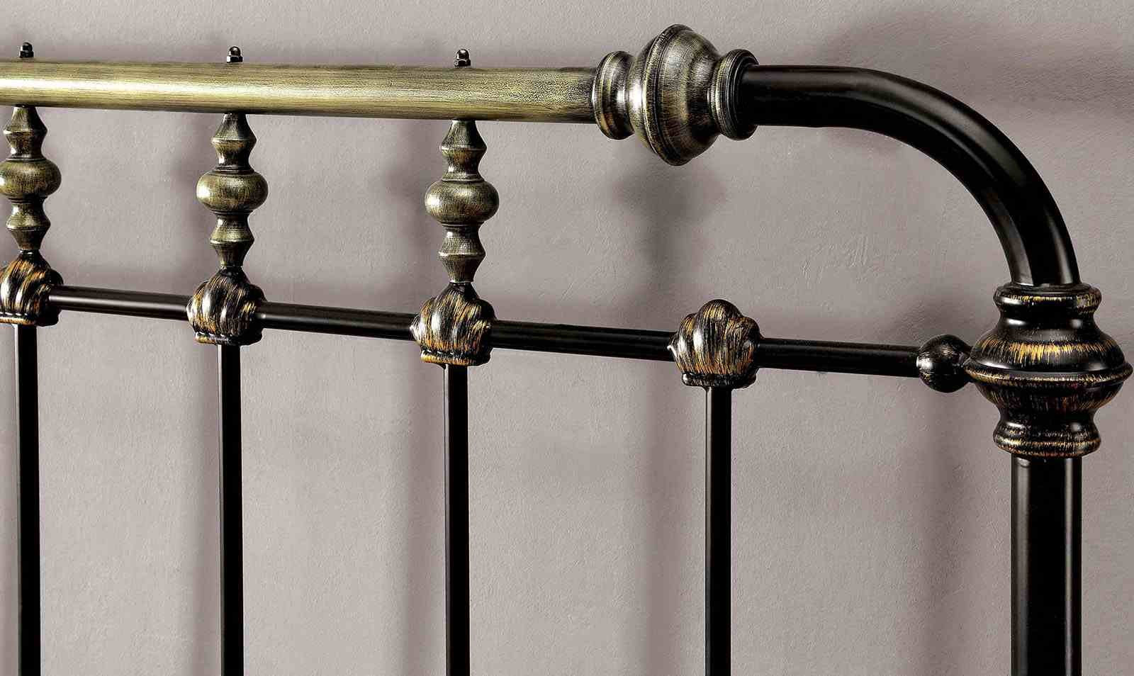 Riana Metal Queen Bed - Image 2