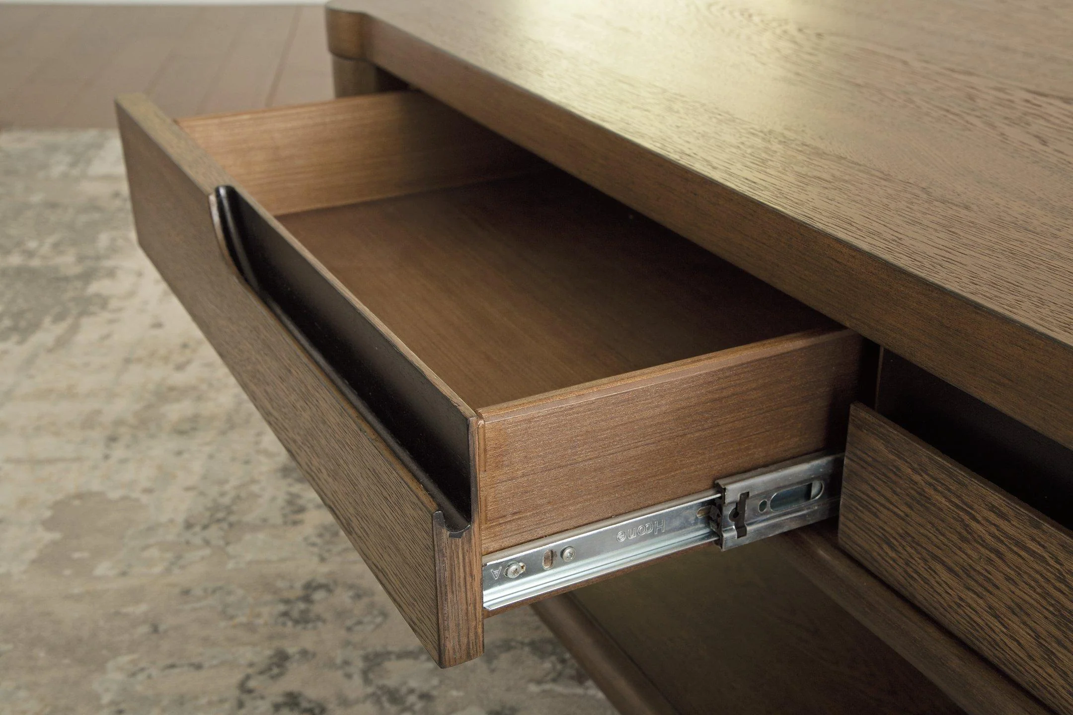 Roanhowe Coffee Table - Image 9