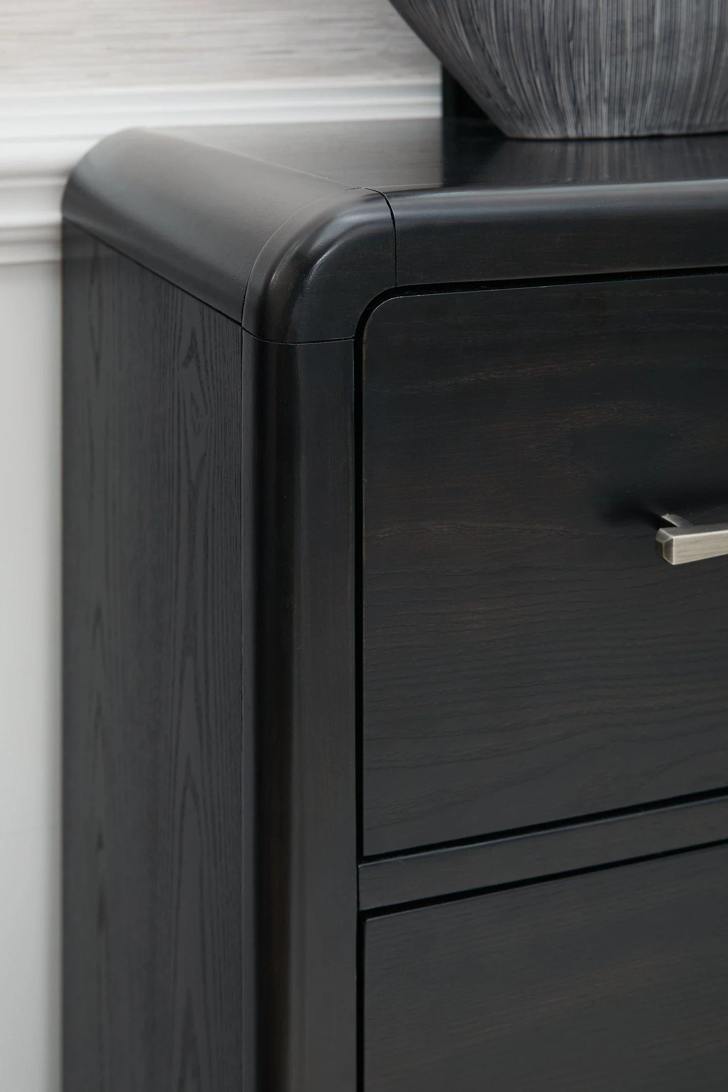 Rowanbeck Dresser and Mirror - Image 9