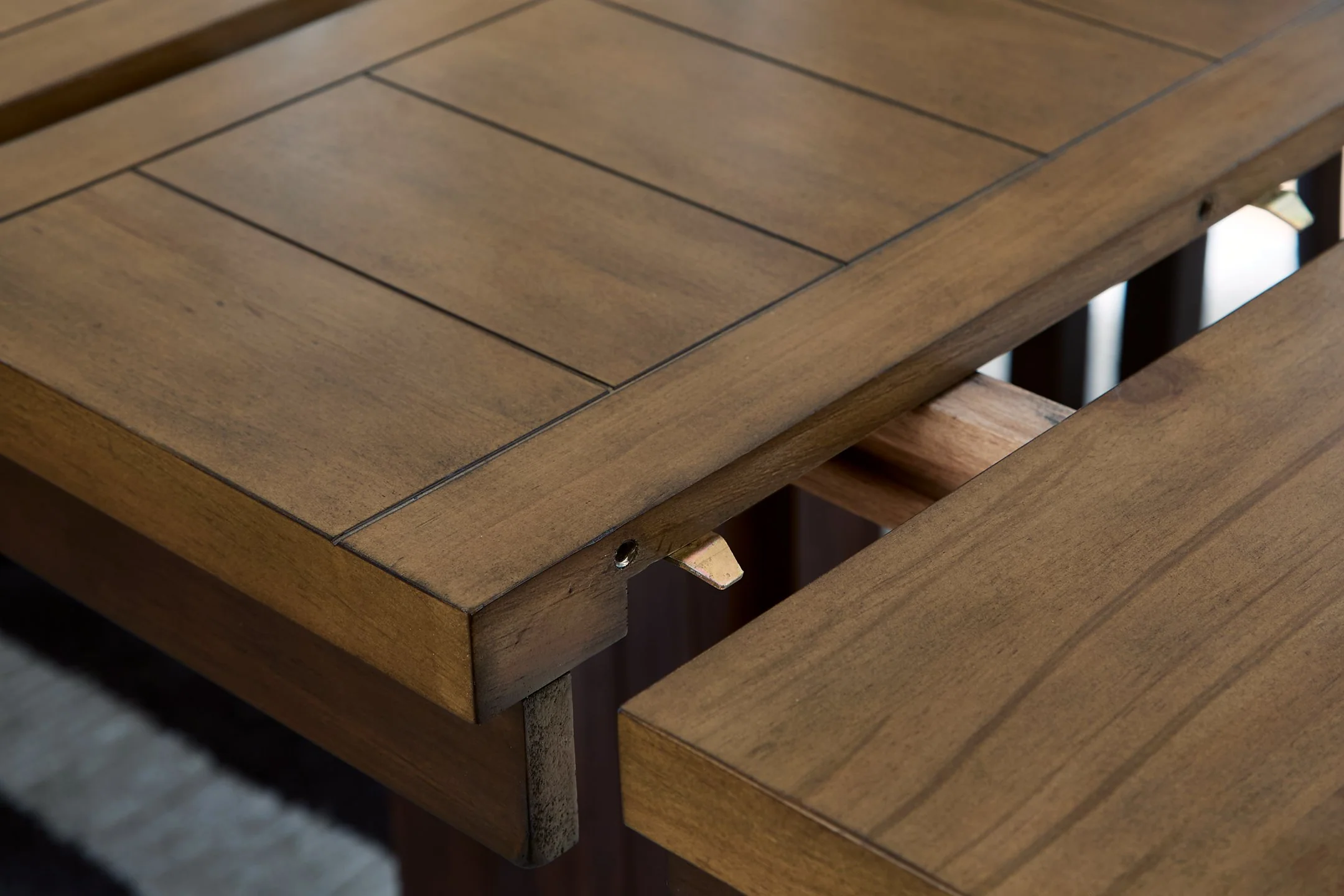 Rylandeen Counter Height Dining Extension Table - Image 7